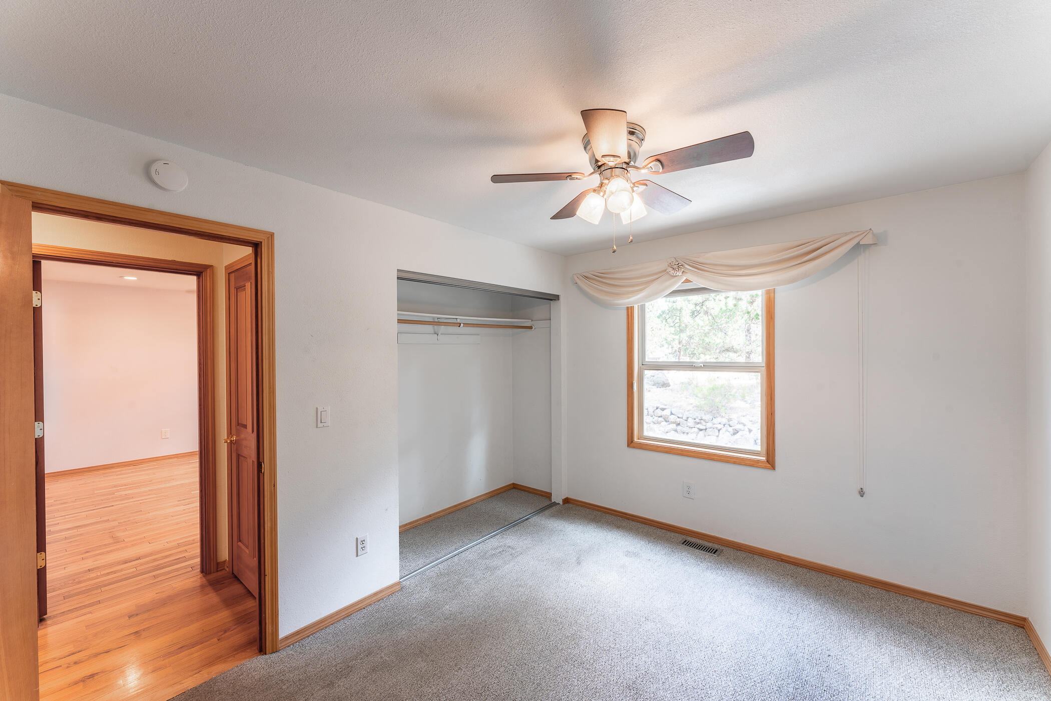 20868 SE King Hezekiah Way