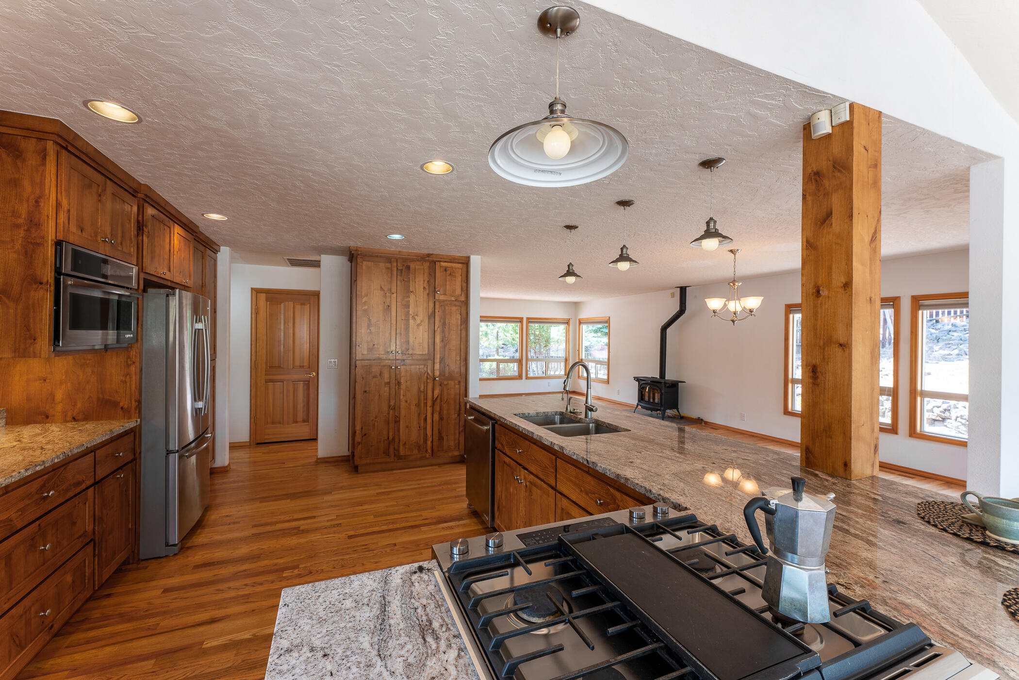 20868 SE King Hezekiah Way