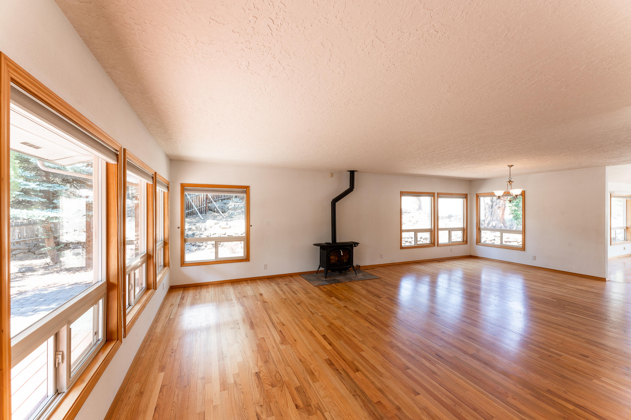 20868 SE King Hezekiah Way