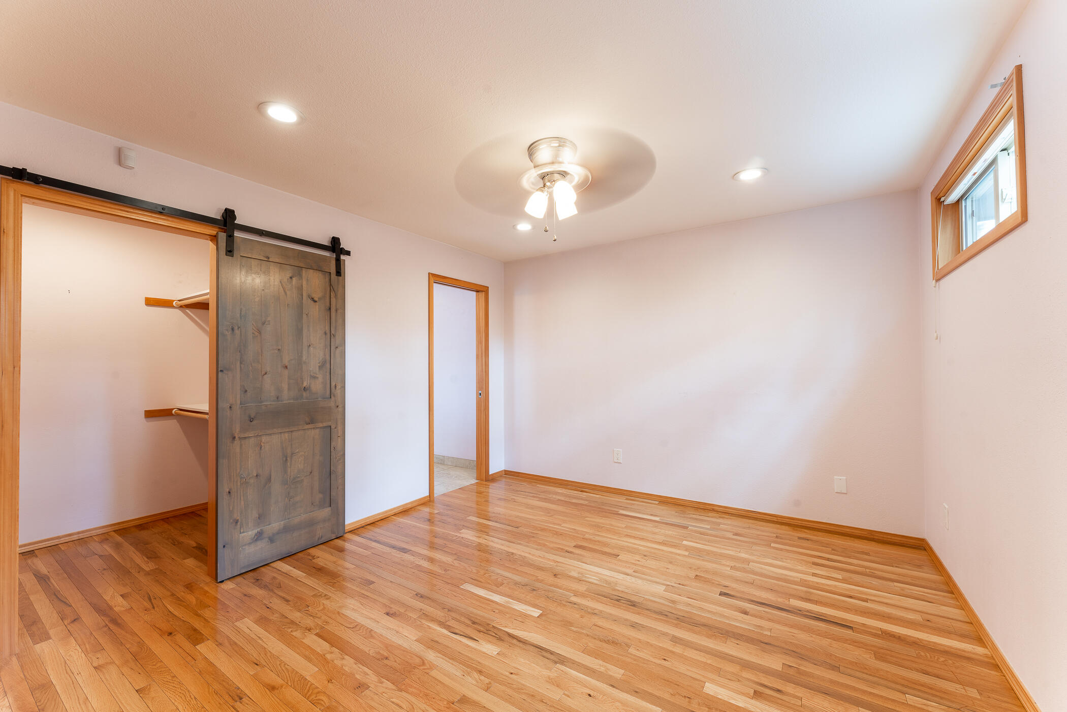 20868 SE King Hezekiah Way