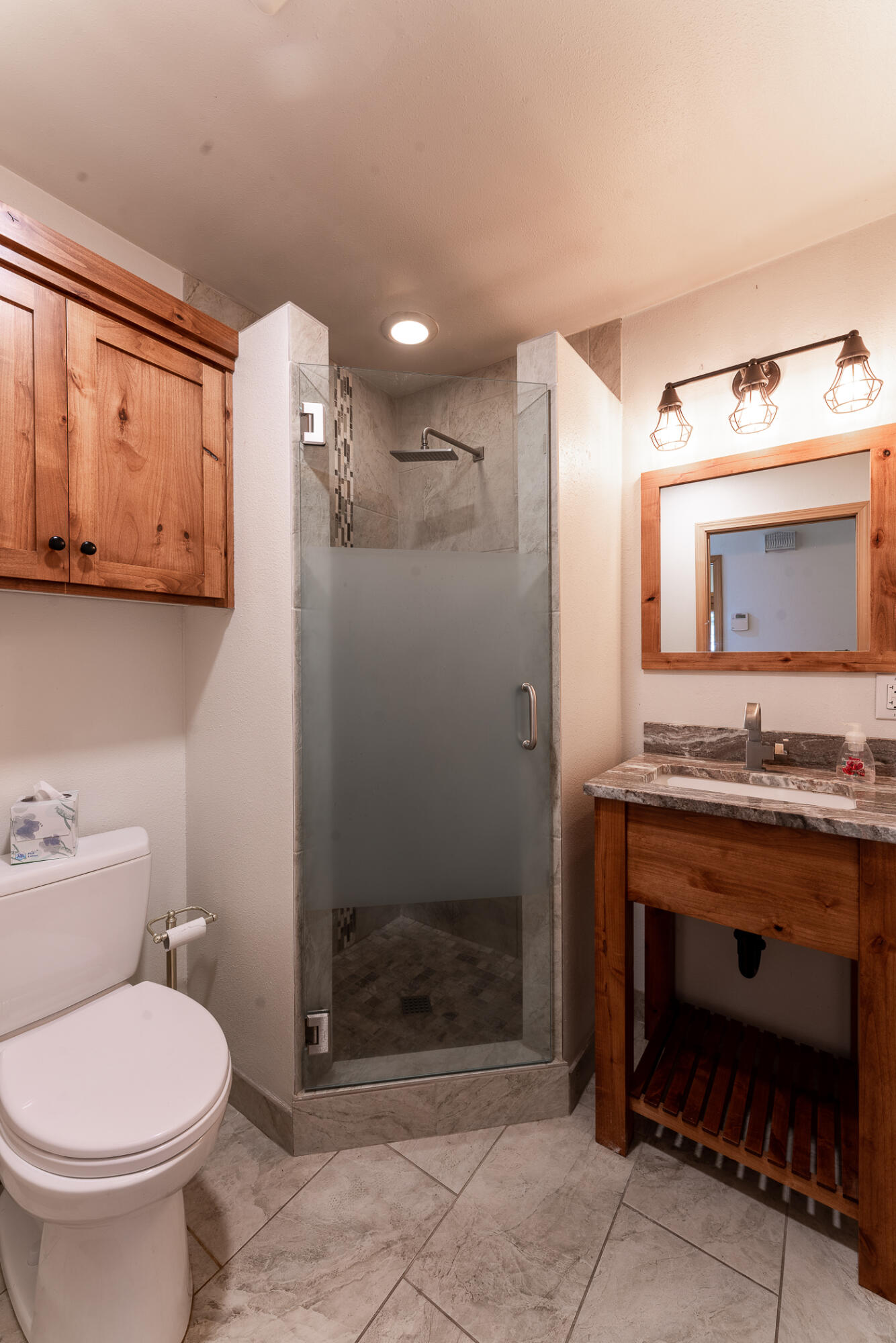 20868 SE King Hezekiah Way