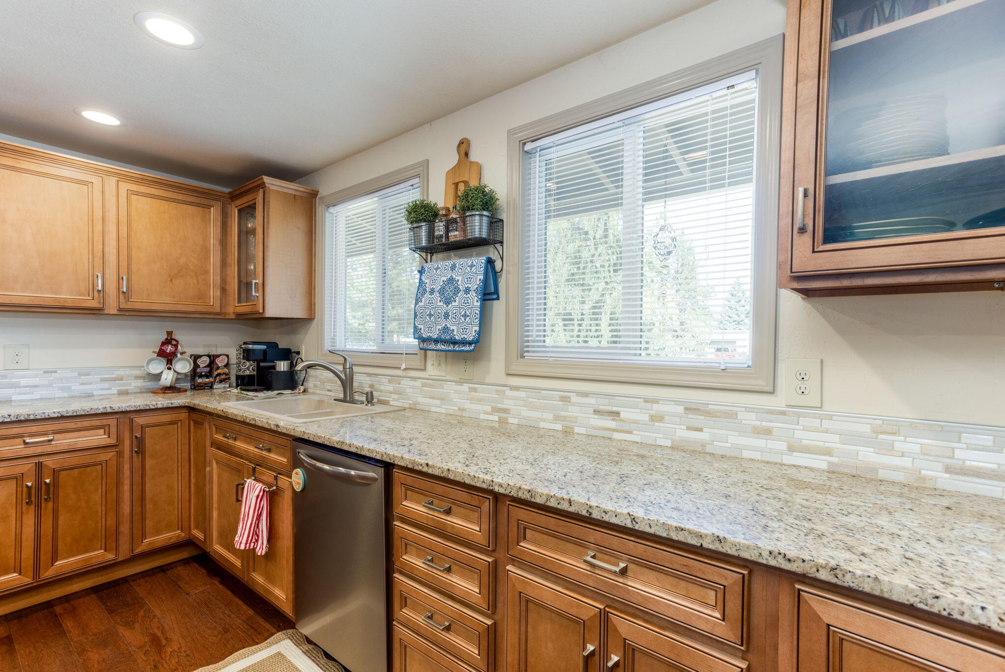 2506 SW Wickiup Avenue