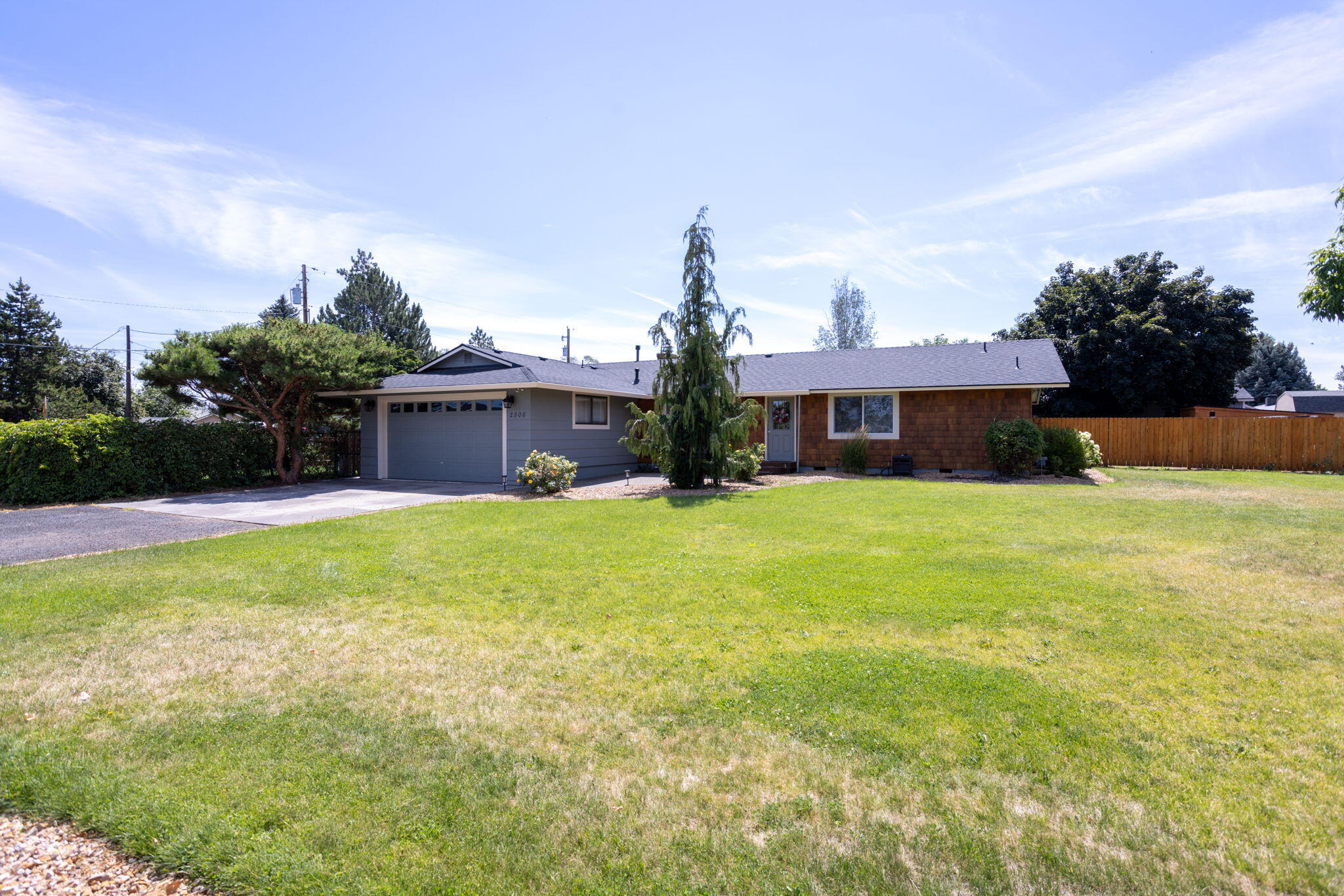 2506 SW Wickiup Avenue