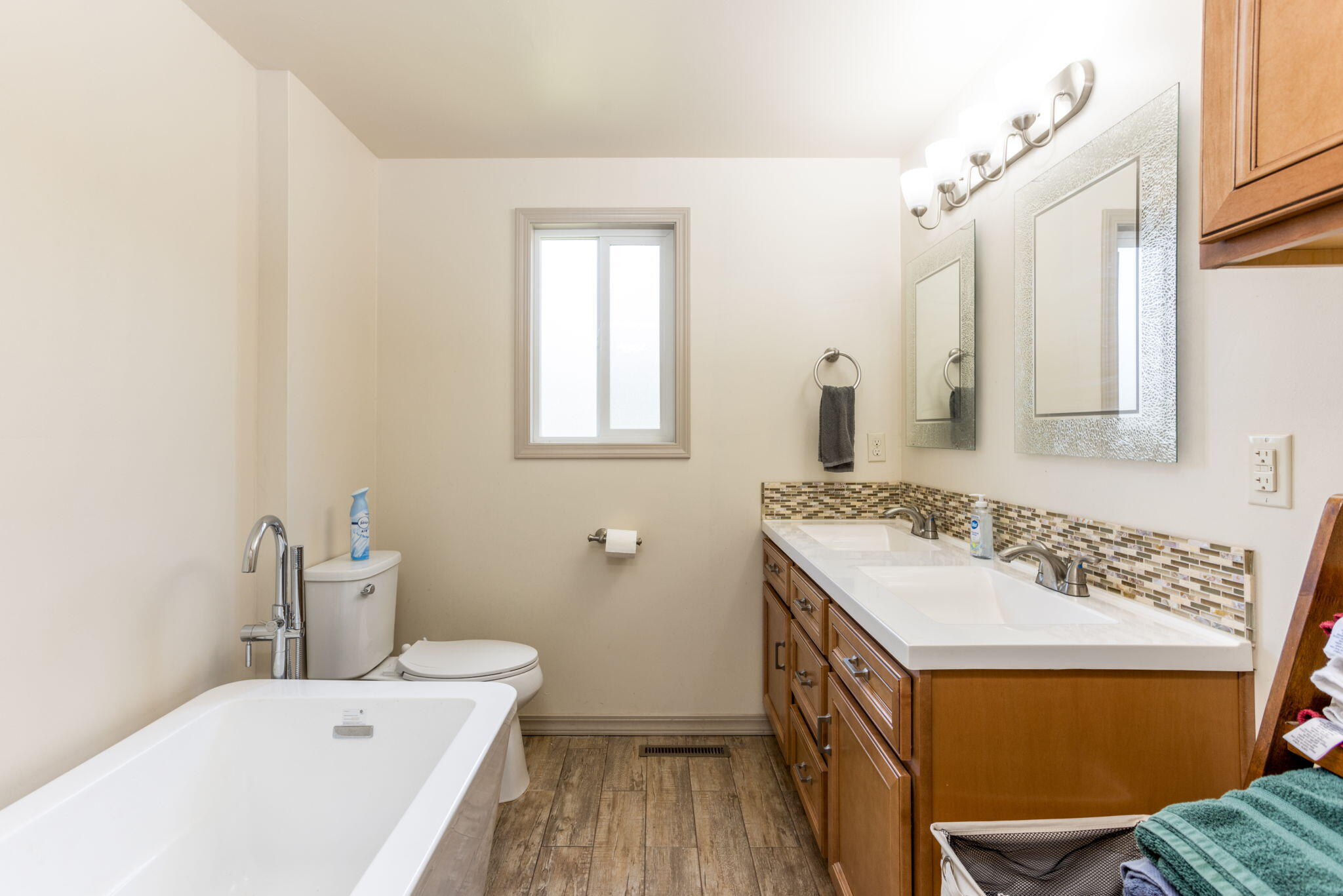 2506 SW Wickiup Avenue