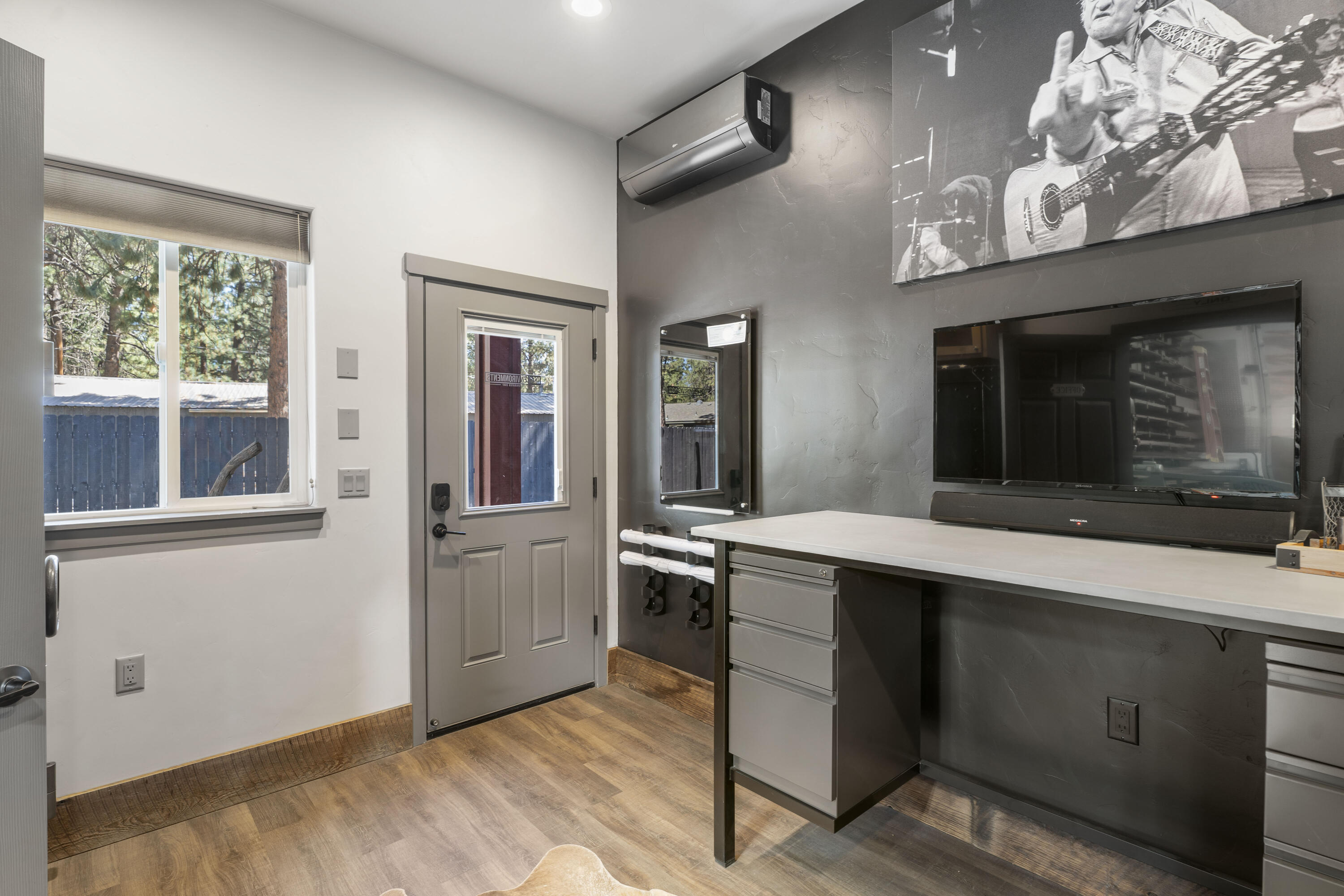 60102 Cinder Butte Road