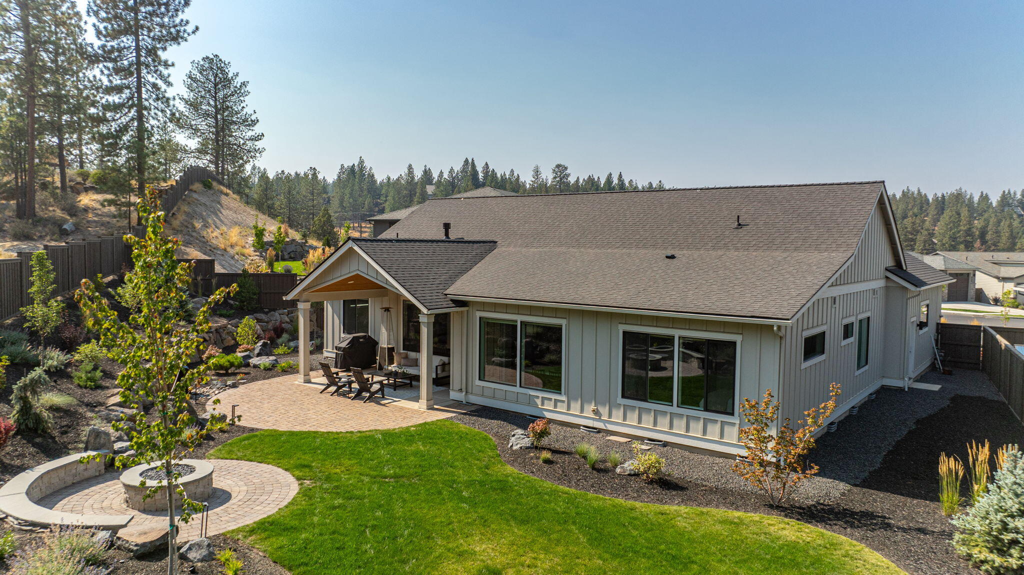 2016 NW Lobinie Court