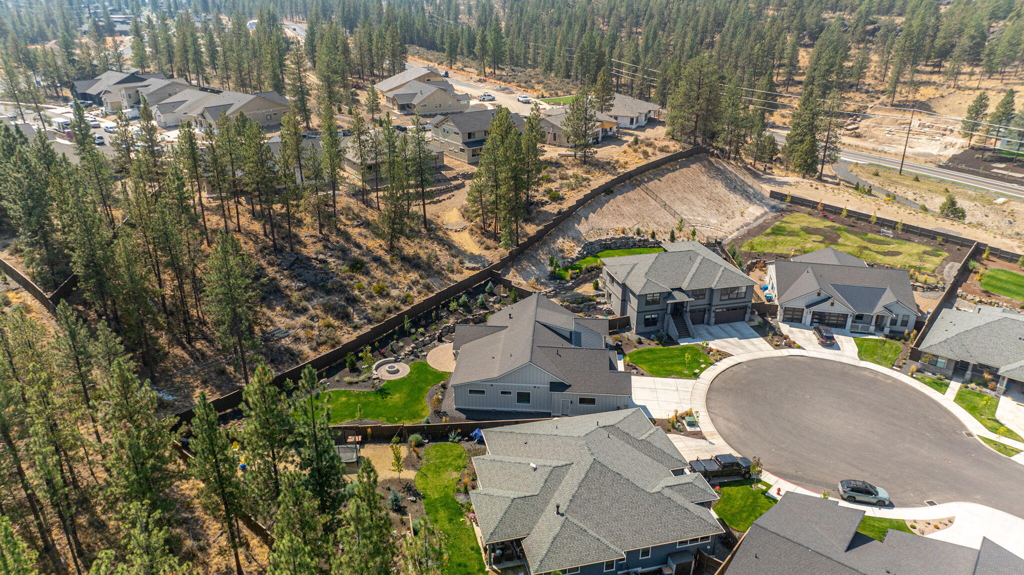 2016 NW Lobinie Court