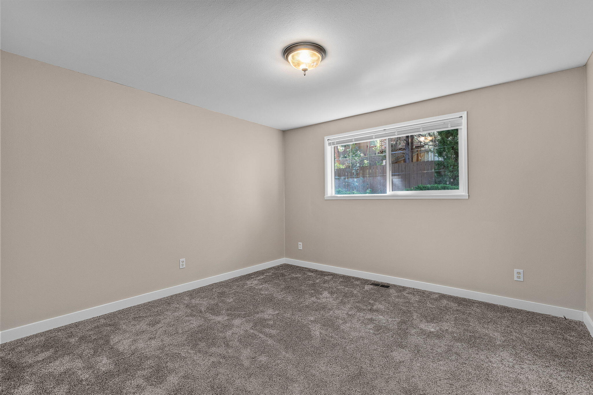 1509 NE Revere Avenue