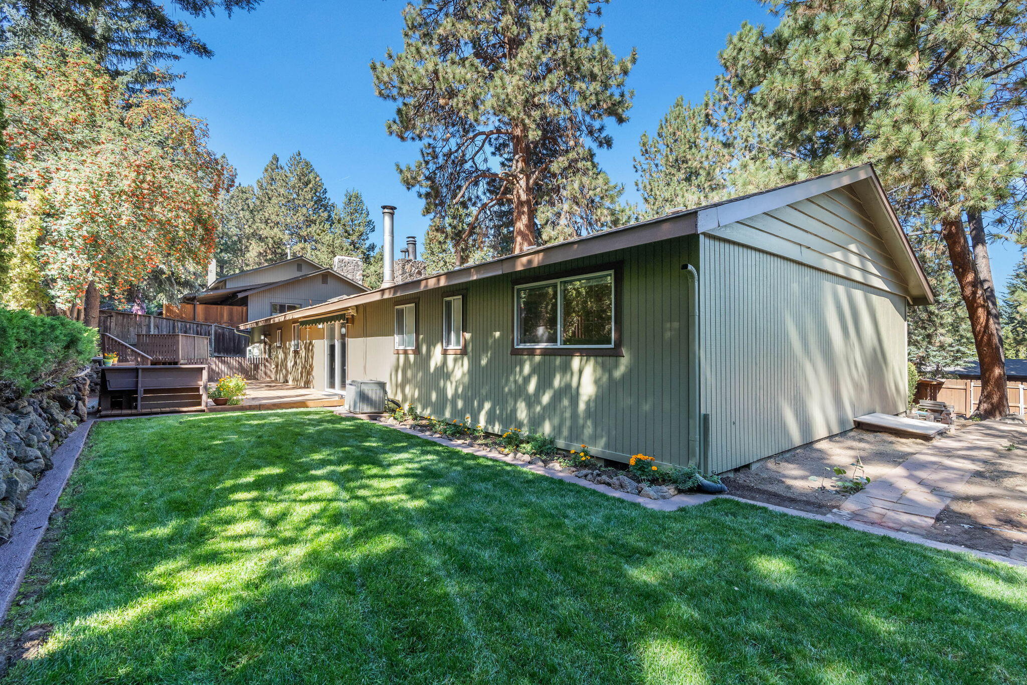 1509 NE Revere Avenue