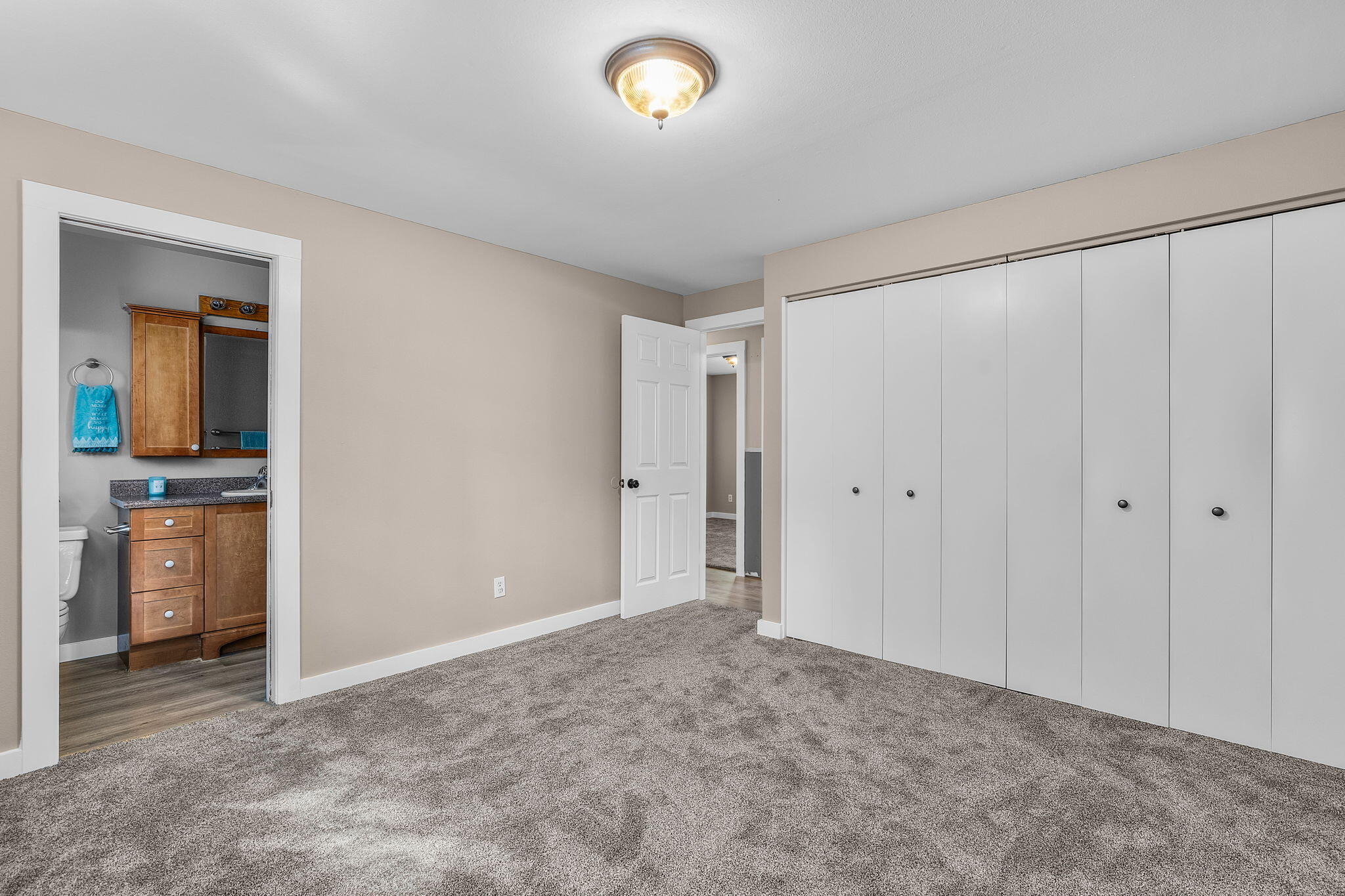 1509 NE Revere Avenue