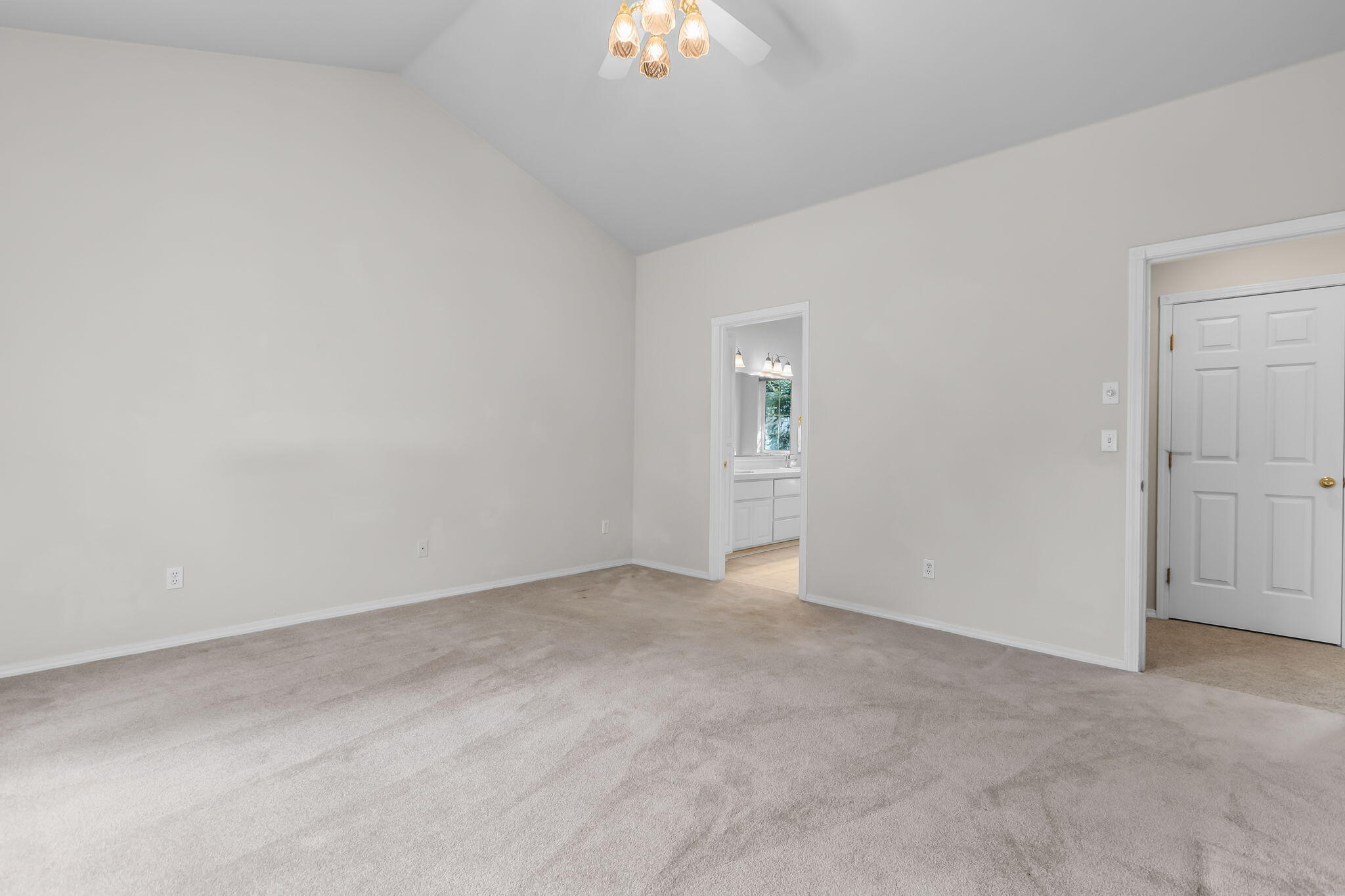 1932 SE Fairwood Drive