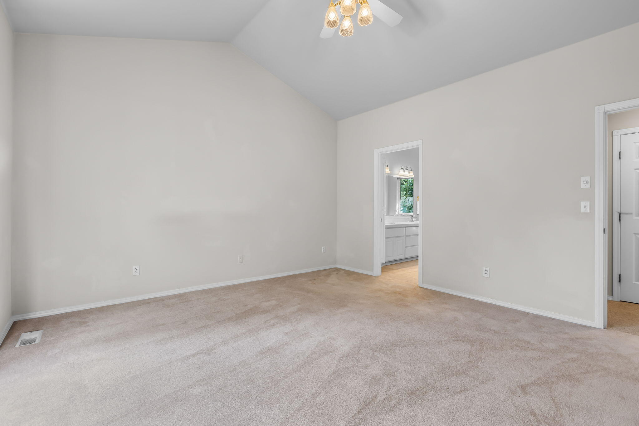 1932 SE Fairwood Drive