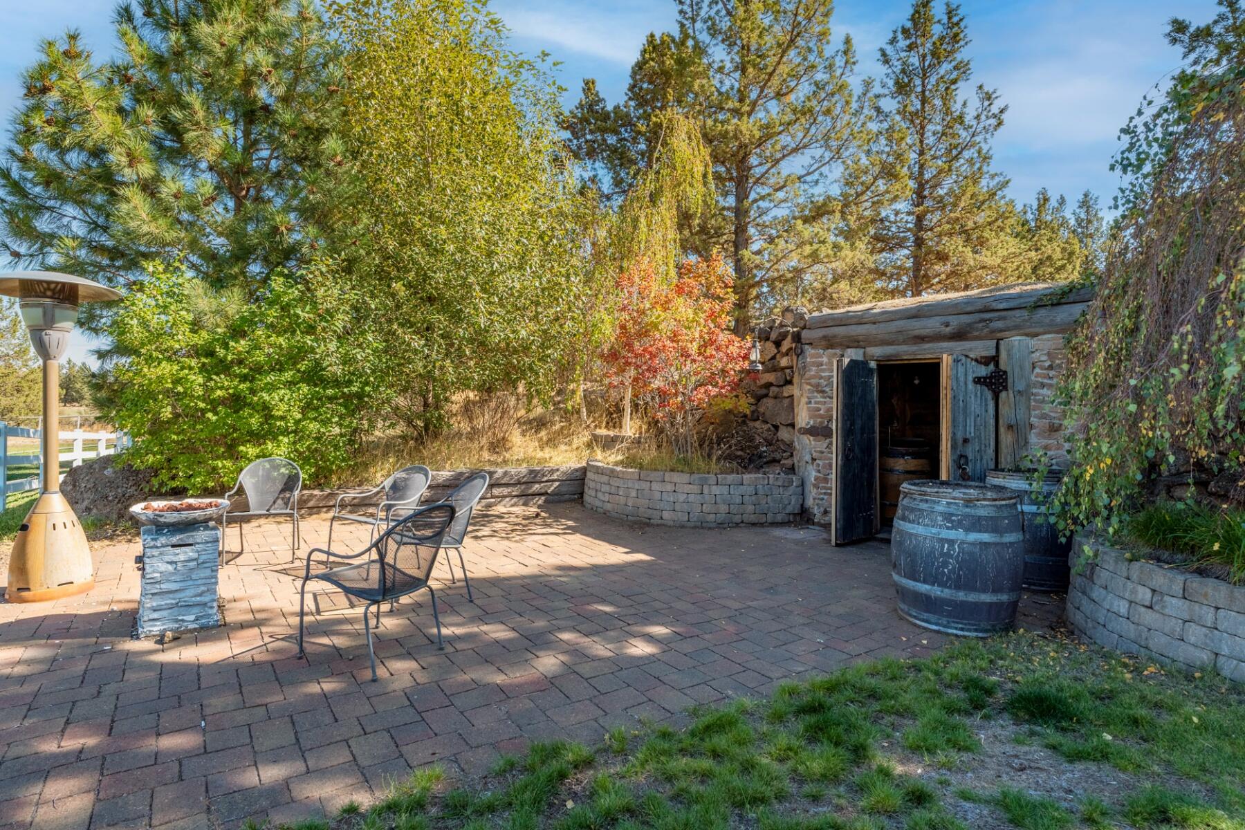 22122 Neff Road