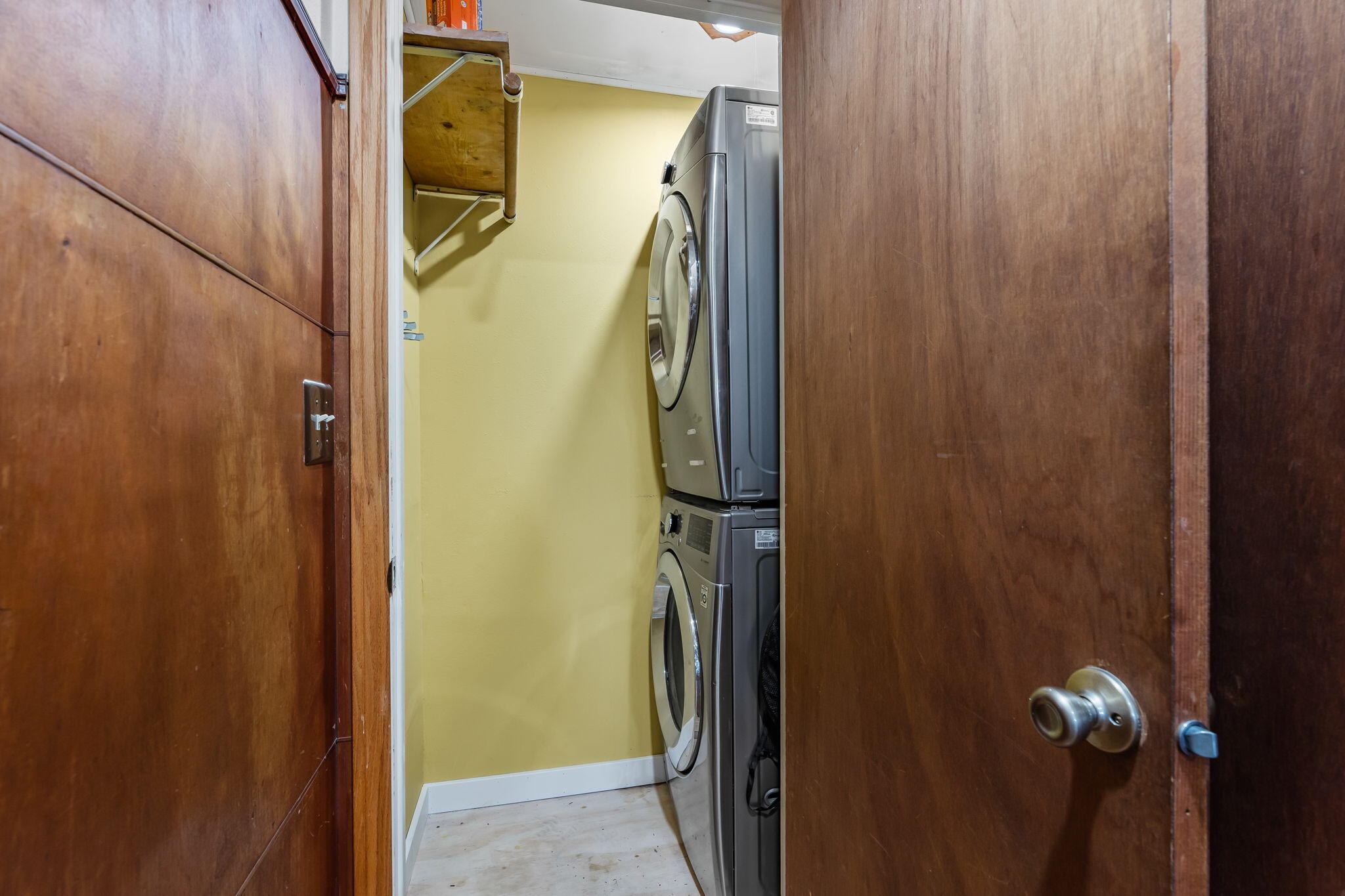612 NE 11th Street Unit: 1 & 2