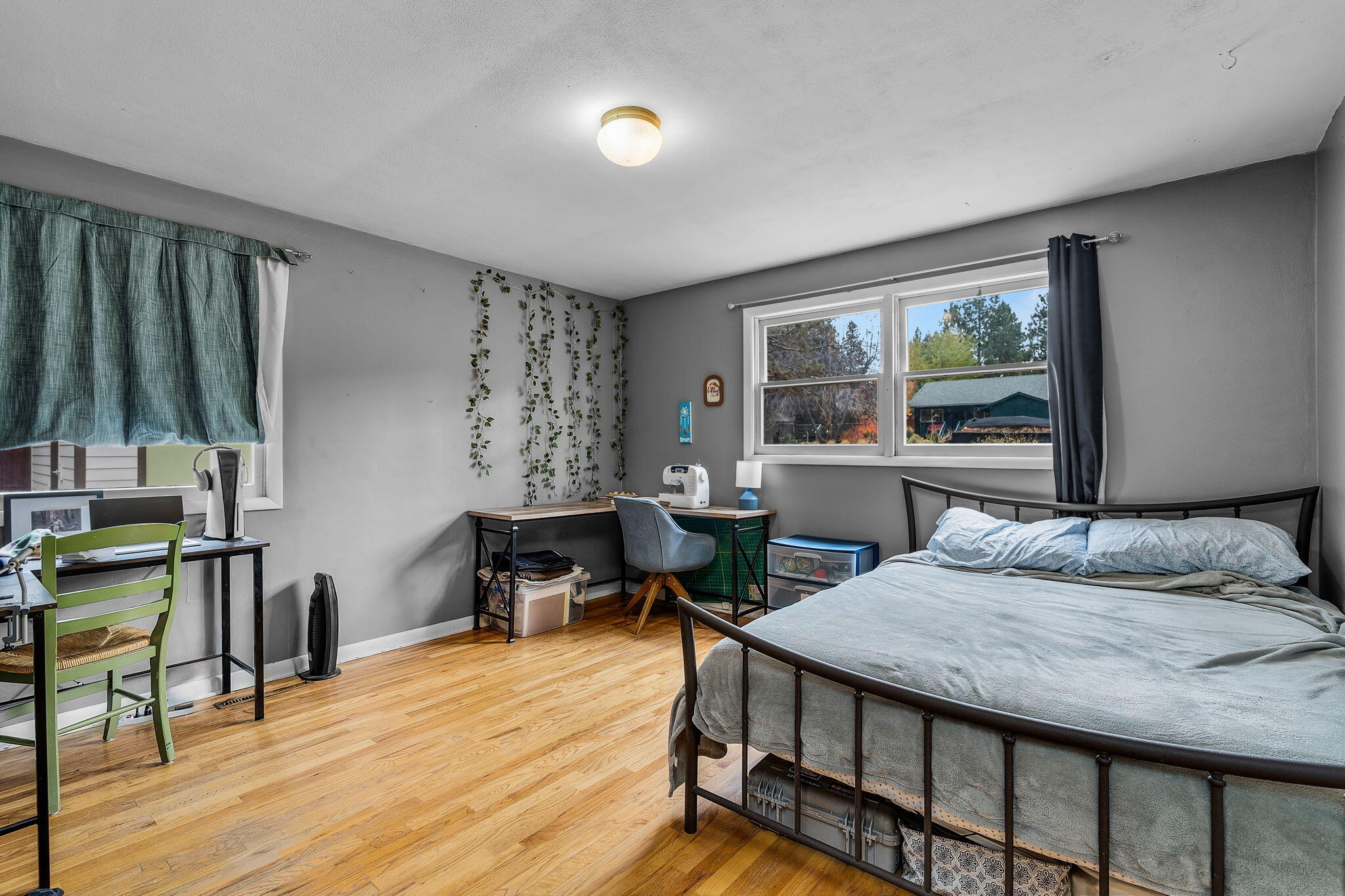612 NE 11th Street Unit: 1 & 2