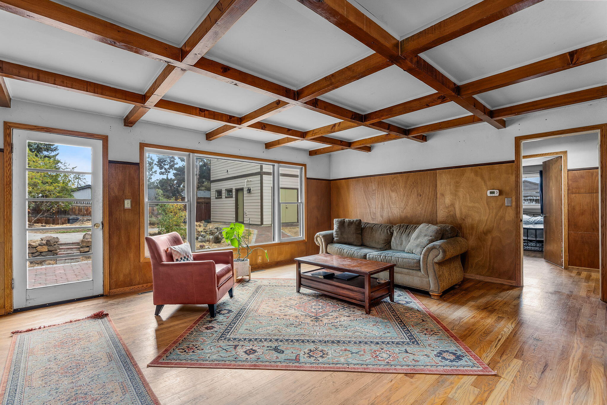 612 NE 11th Street Unit: 1 & 2