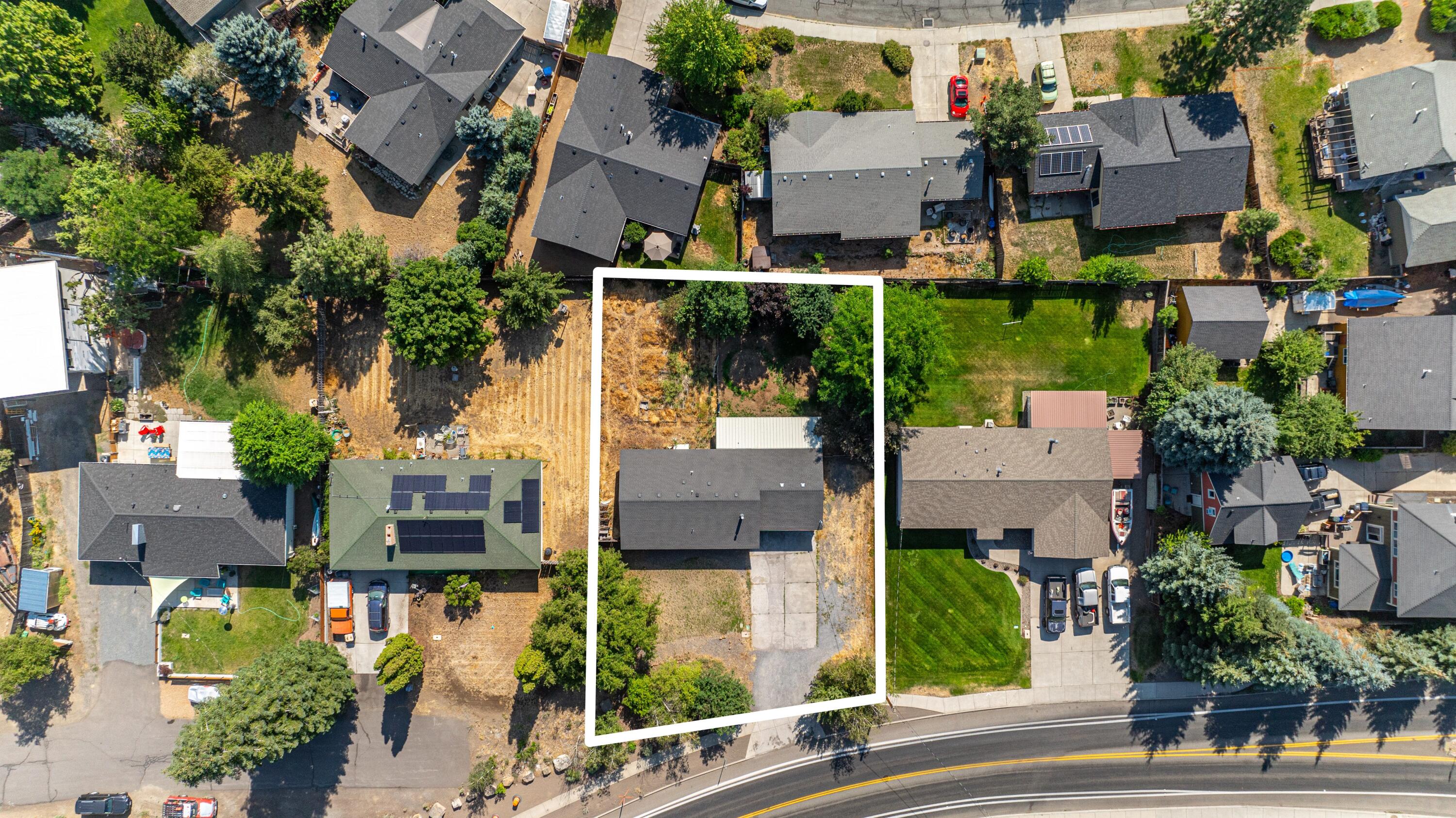 1120 Brookswood Boulevard