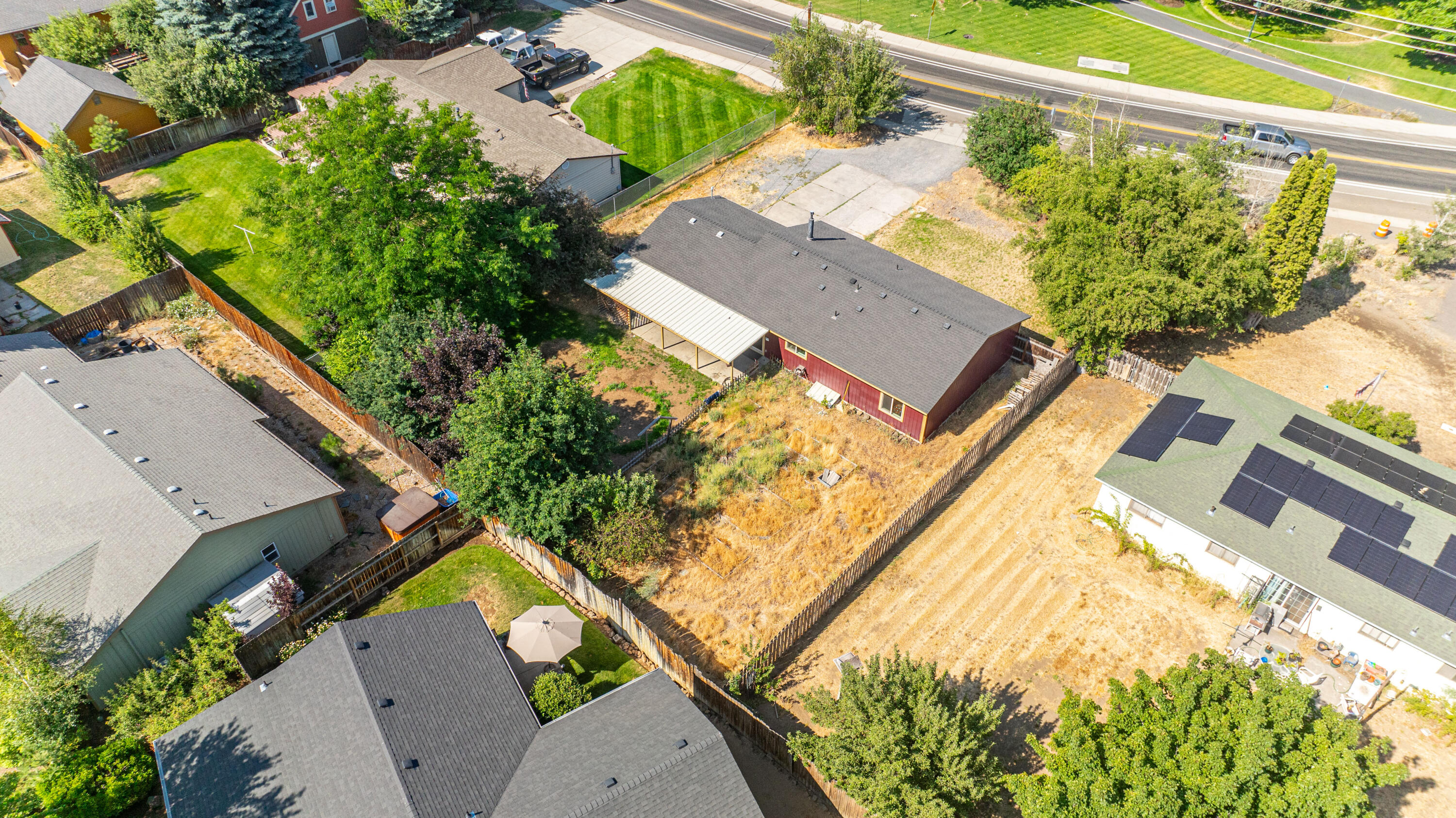 1120 Brookswood Boulevard