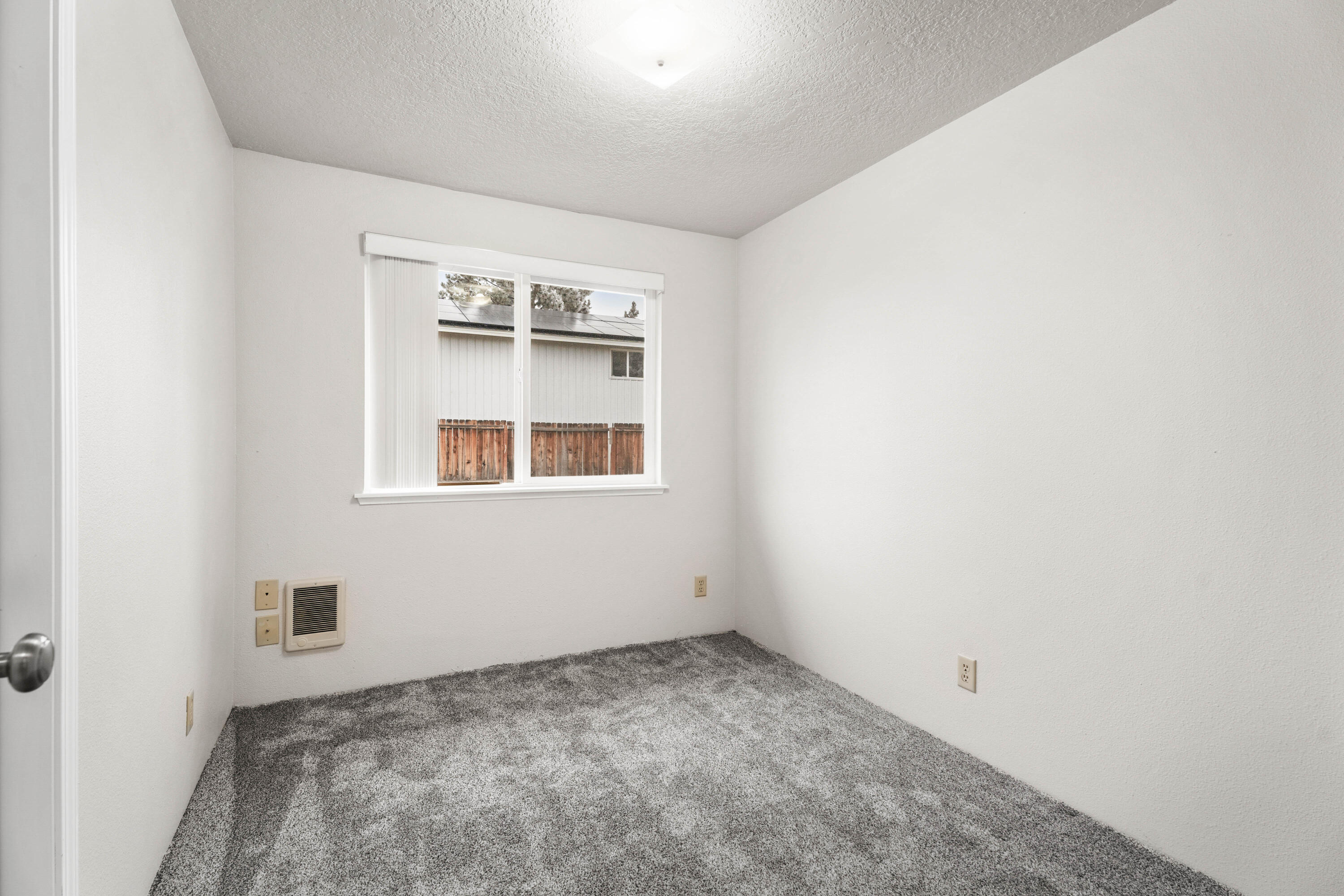 2673 SW Evergreen Avenue