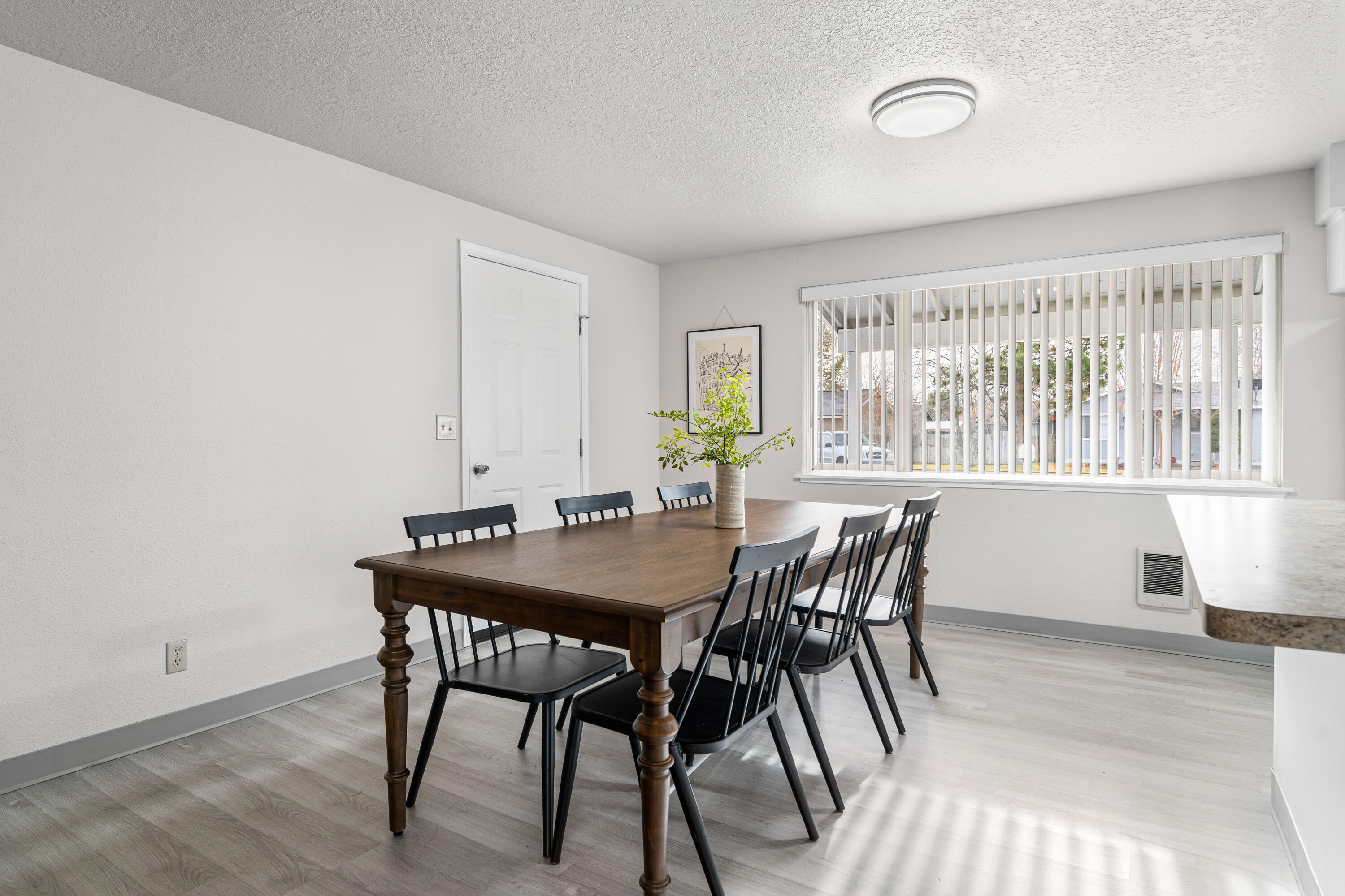 2673 SW Evergreen Avenue