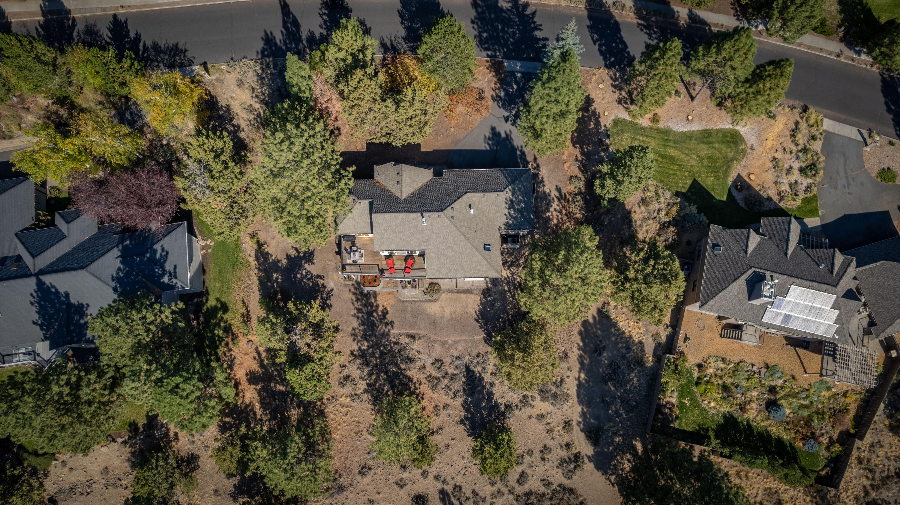 1293 NW Promontory Drive