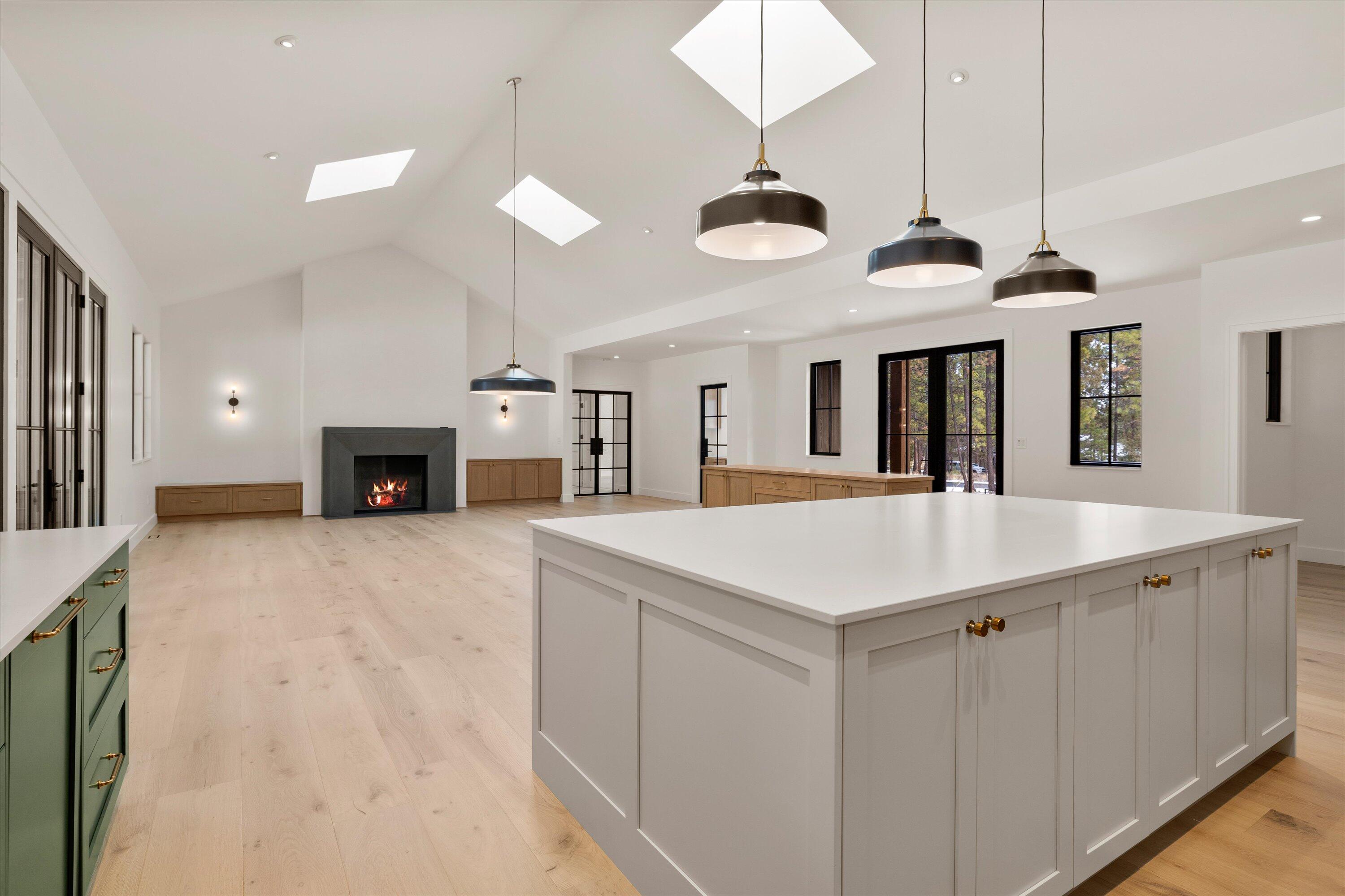 60030 River Bluff Trail