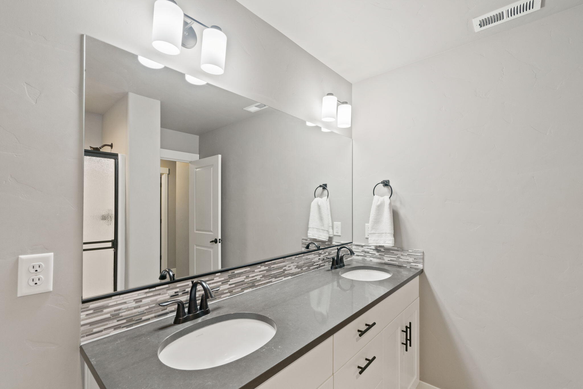 20880 SE Humber Lane