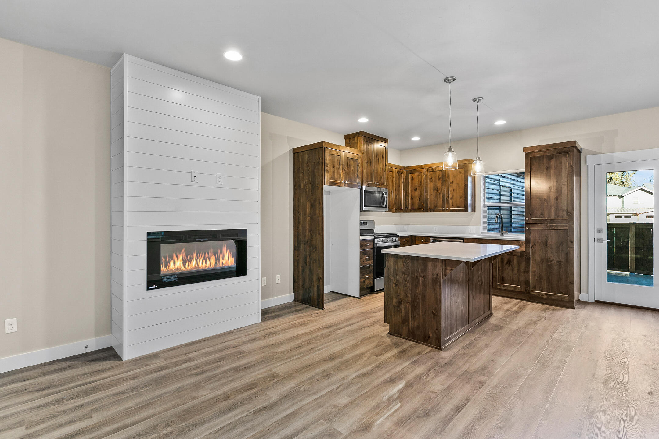 61531 SE Jennifer Lane, 1 & 2