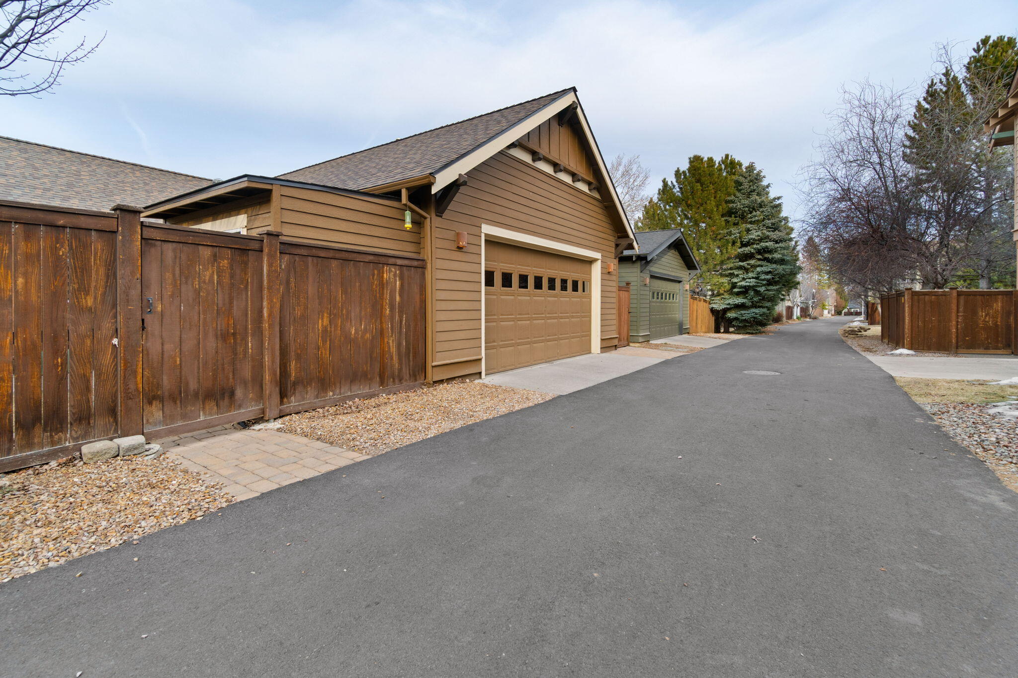 19341 SW Laurelhurst Way