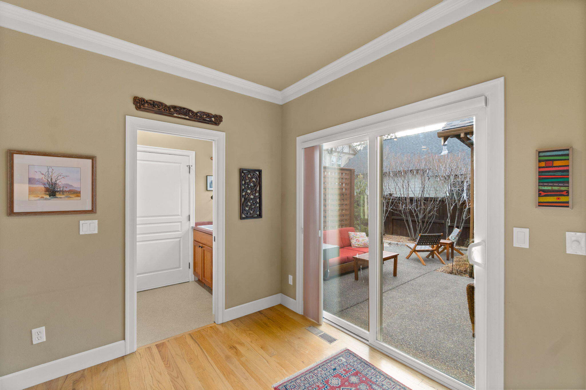 19341 SW Laurelhurst Way