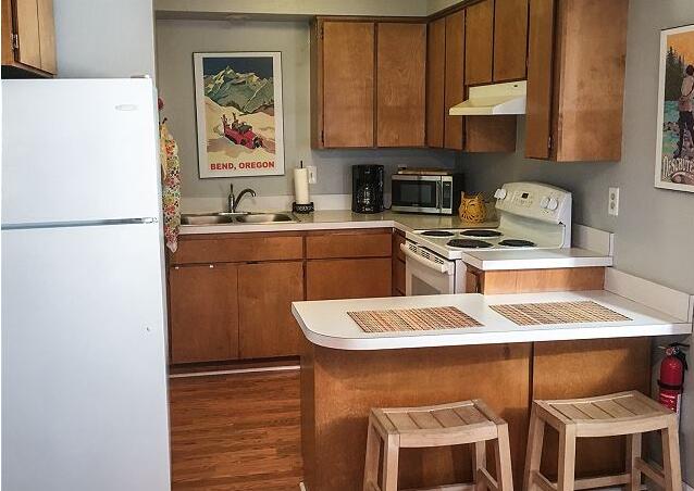 513 NE Irving Avenue