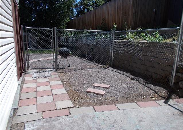 513 NE Irving Avenue