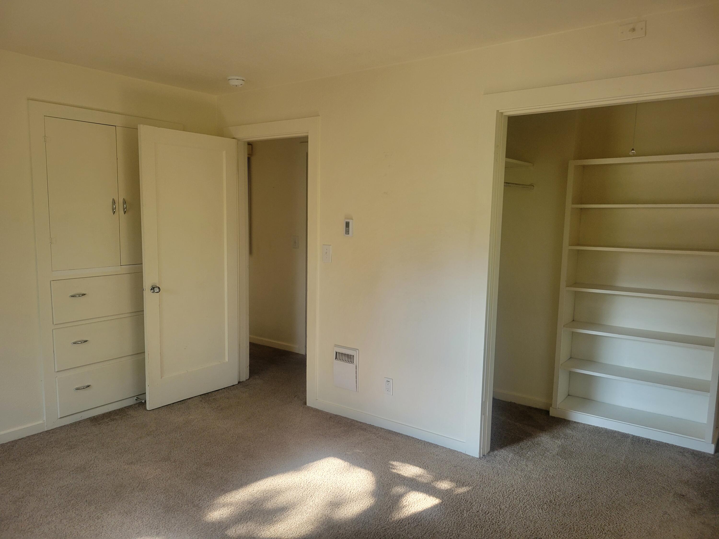 513 NE Irving Avenue