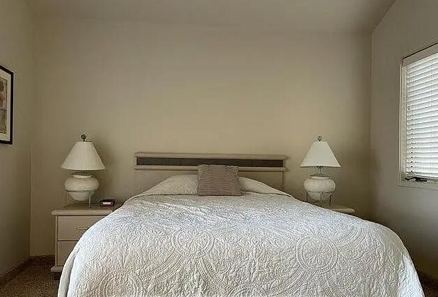 513 NE Irving Avenue