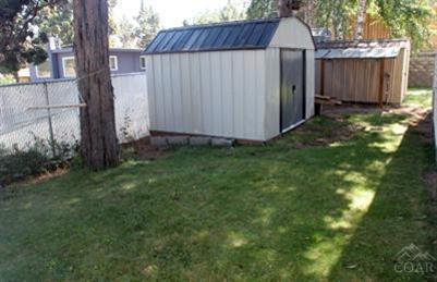 513 NE Irving Avenue