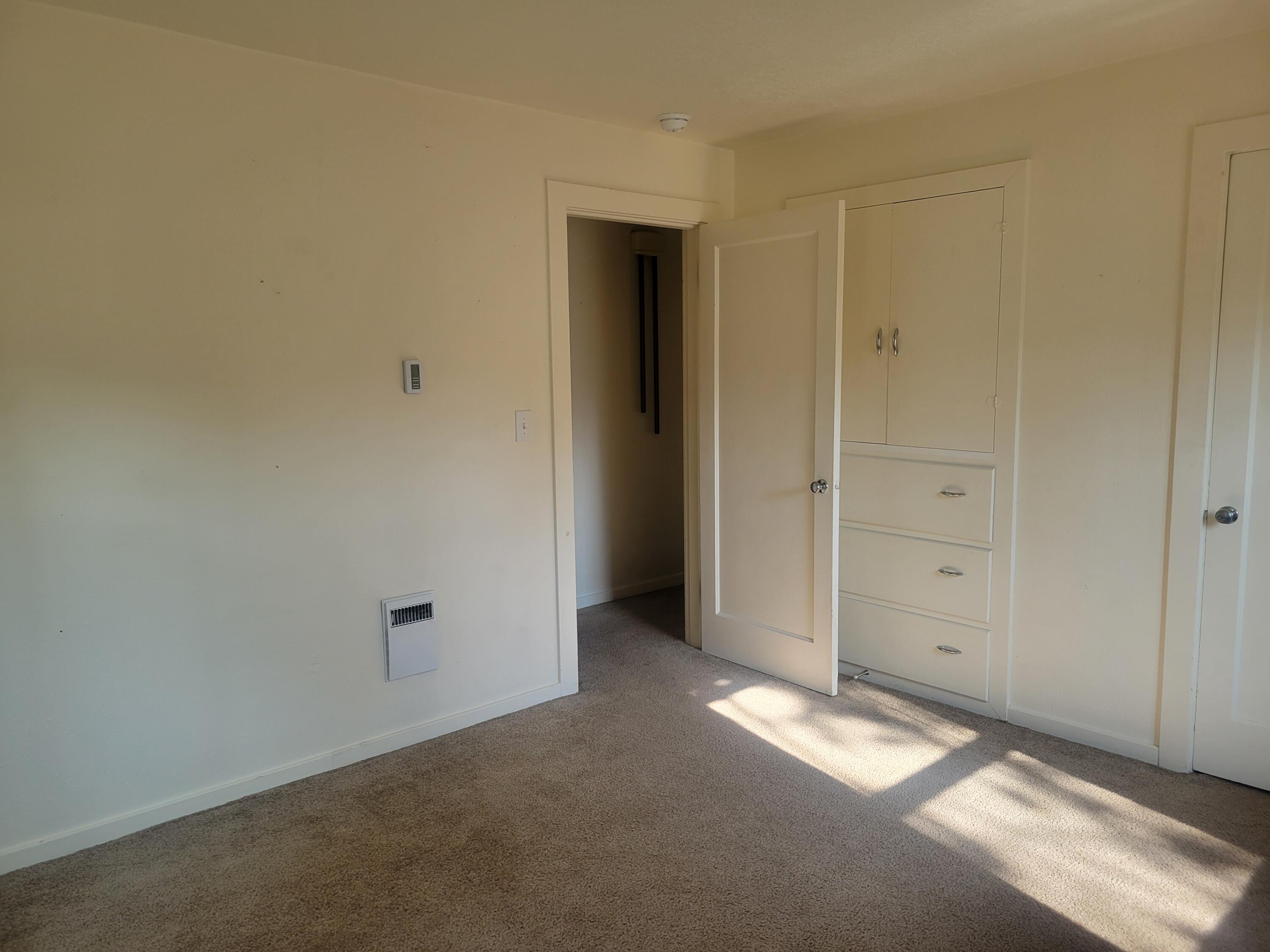 513 NE Irving Avenue