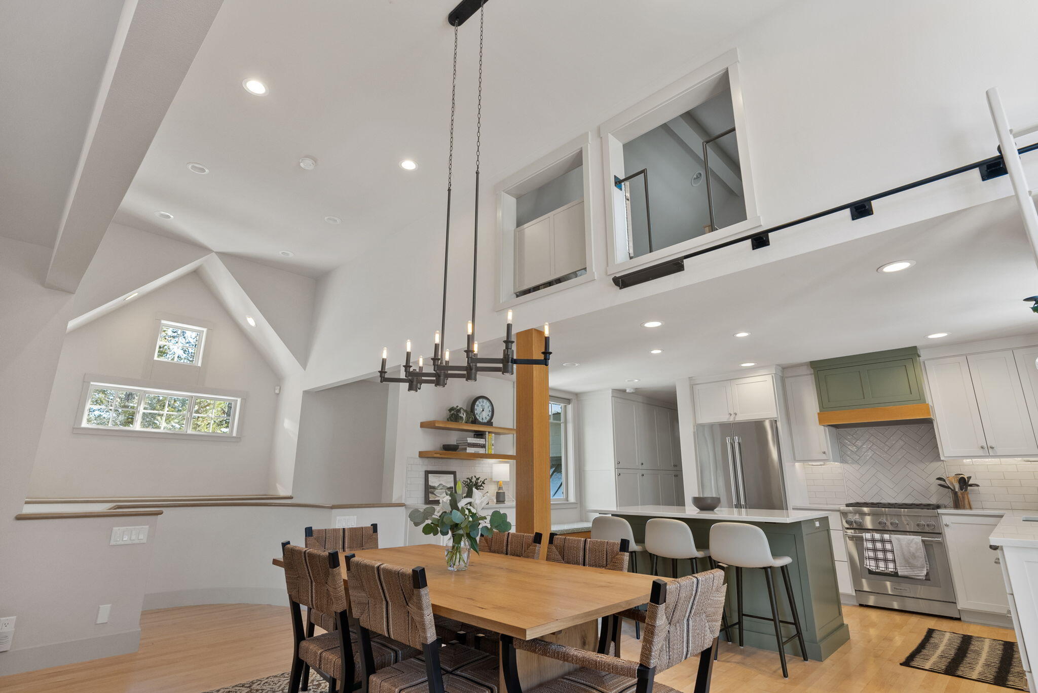 18102 Dixie Mountain Lane