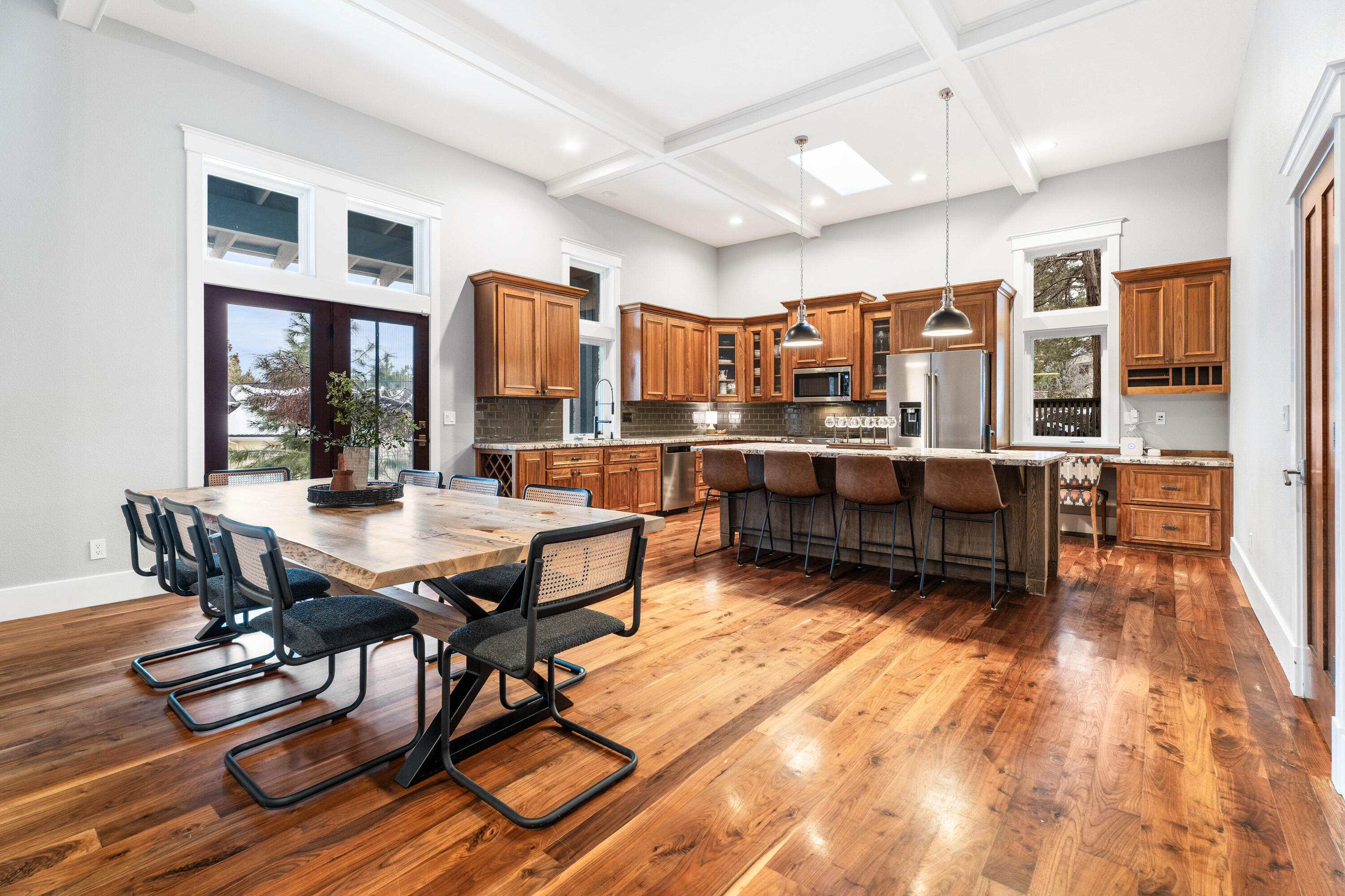 3230 NW Prairie Place