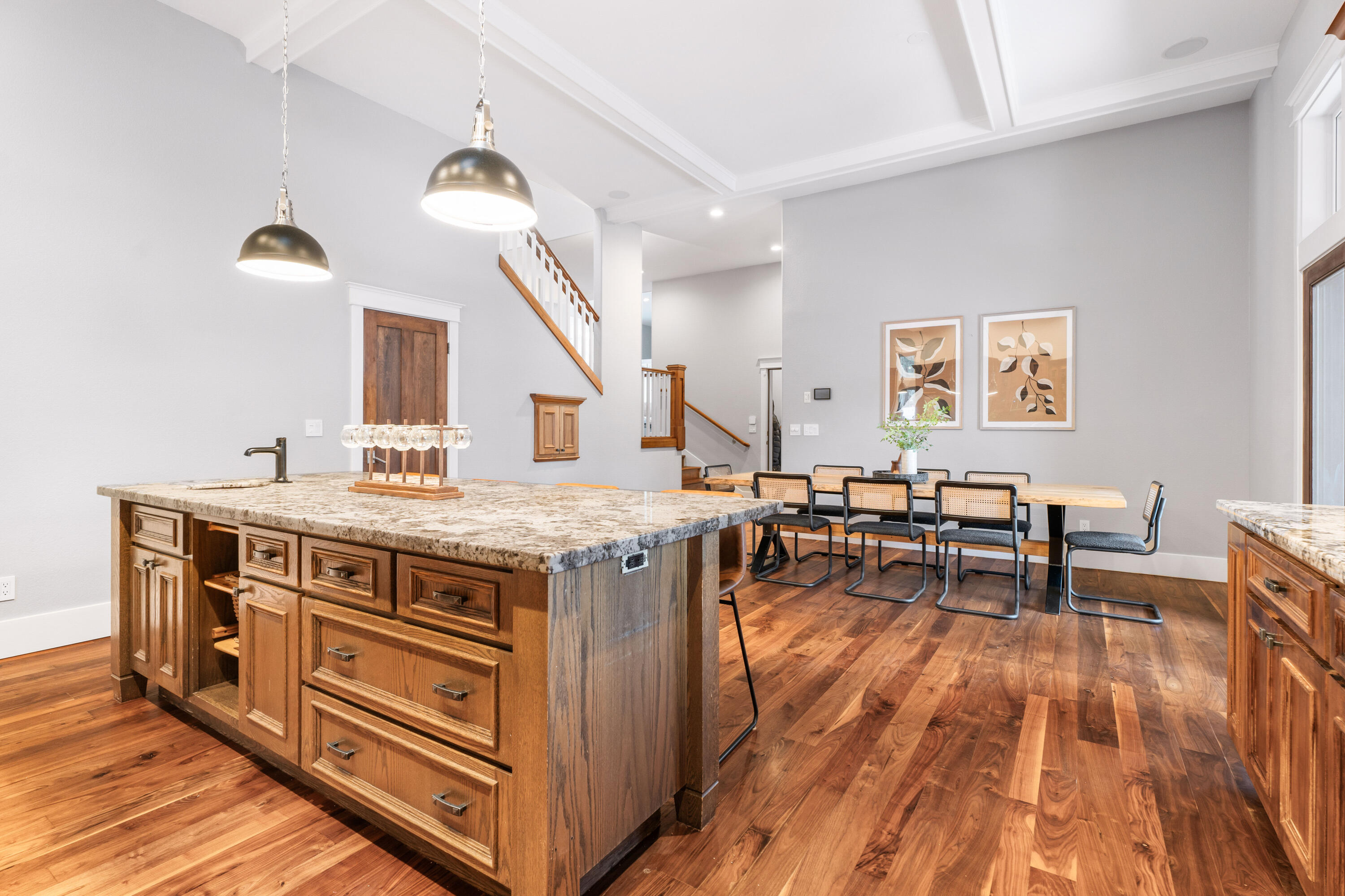 3230 NW Prairie Place