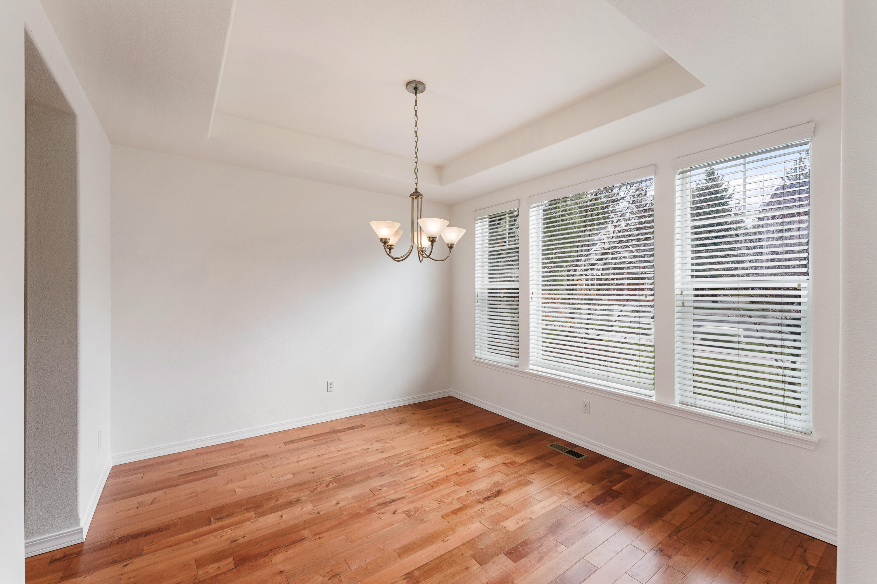 60985 Snowbrush Drive