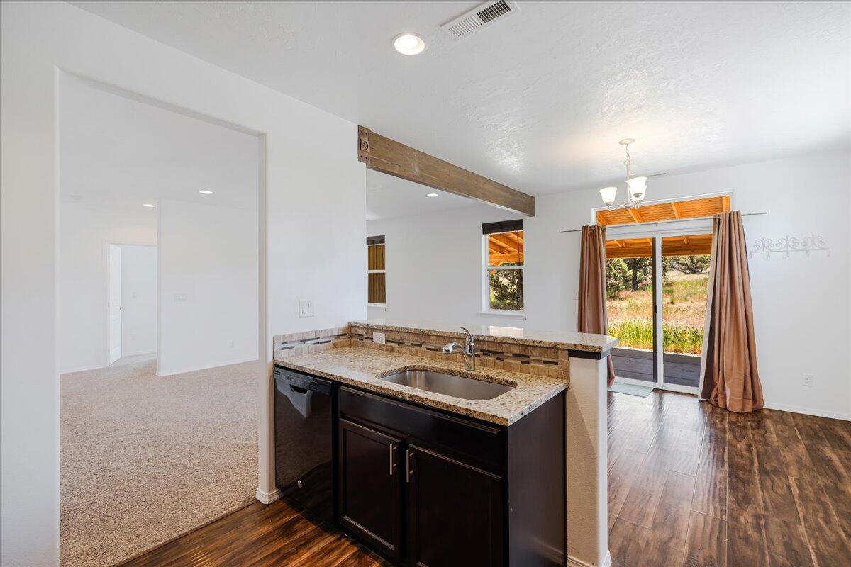 9444 SW Copper Road