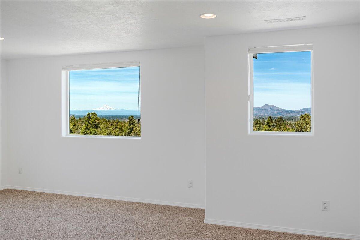 9444 SW Copper Road