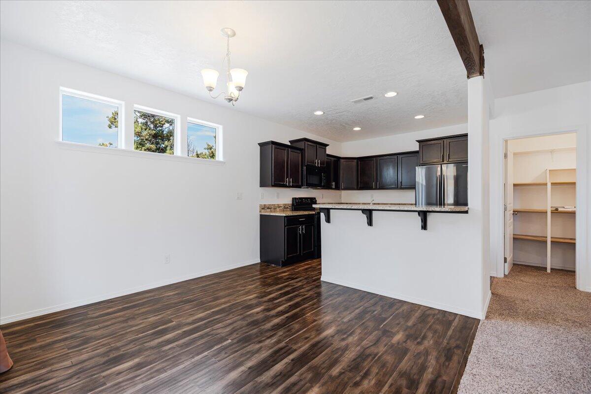 9444 SW Copper Road
