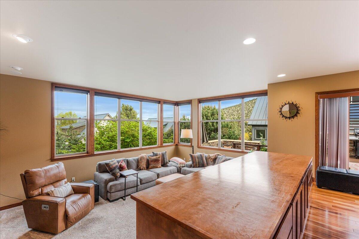 202 Presidio Park Lane