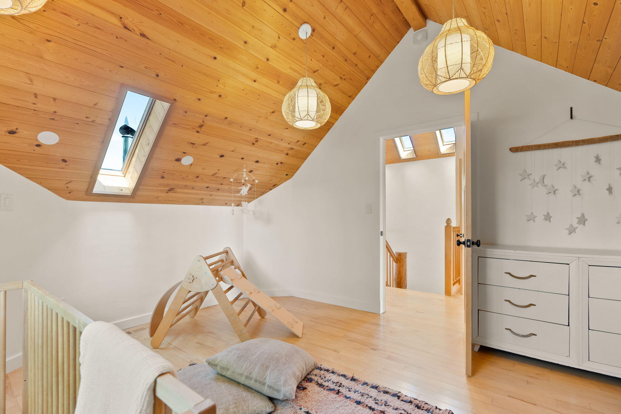 104 NW Northwest Congress Street