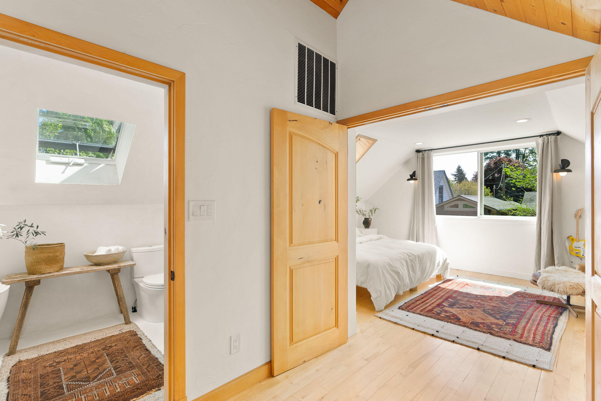 104 NW Northwest Congress Street