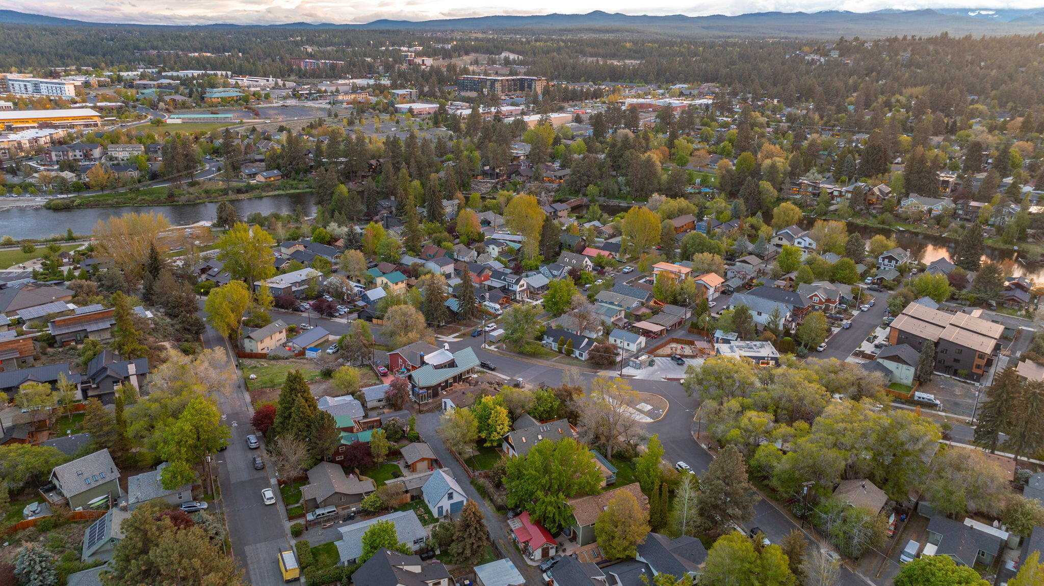 104 NW Northwest Congress Street