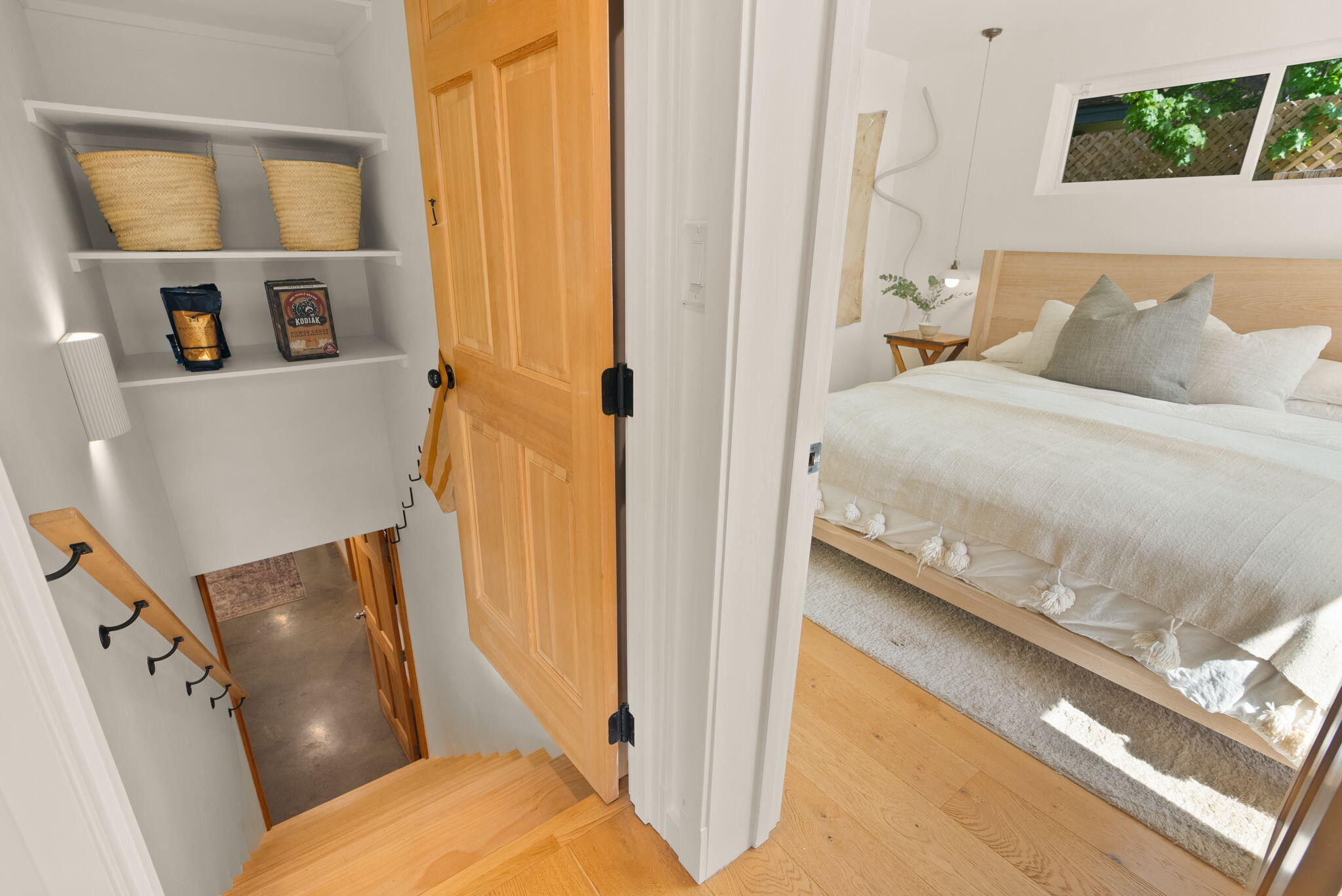 104 NW Northwest Congress Street