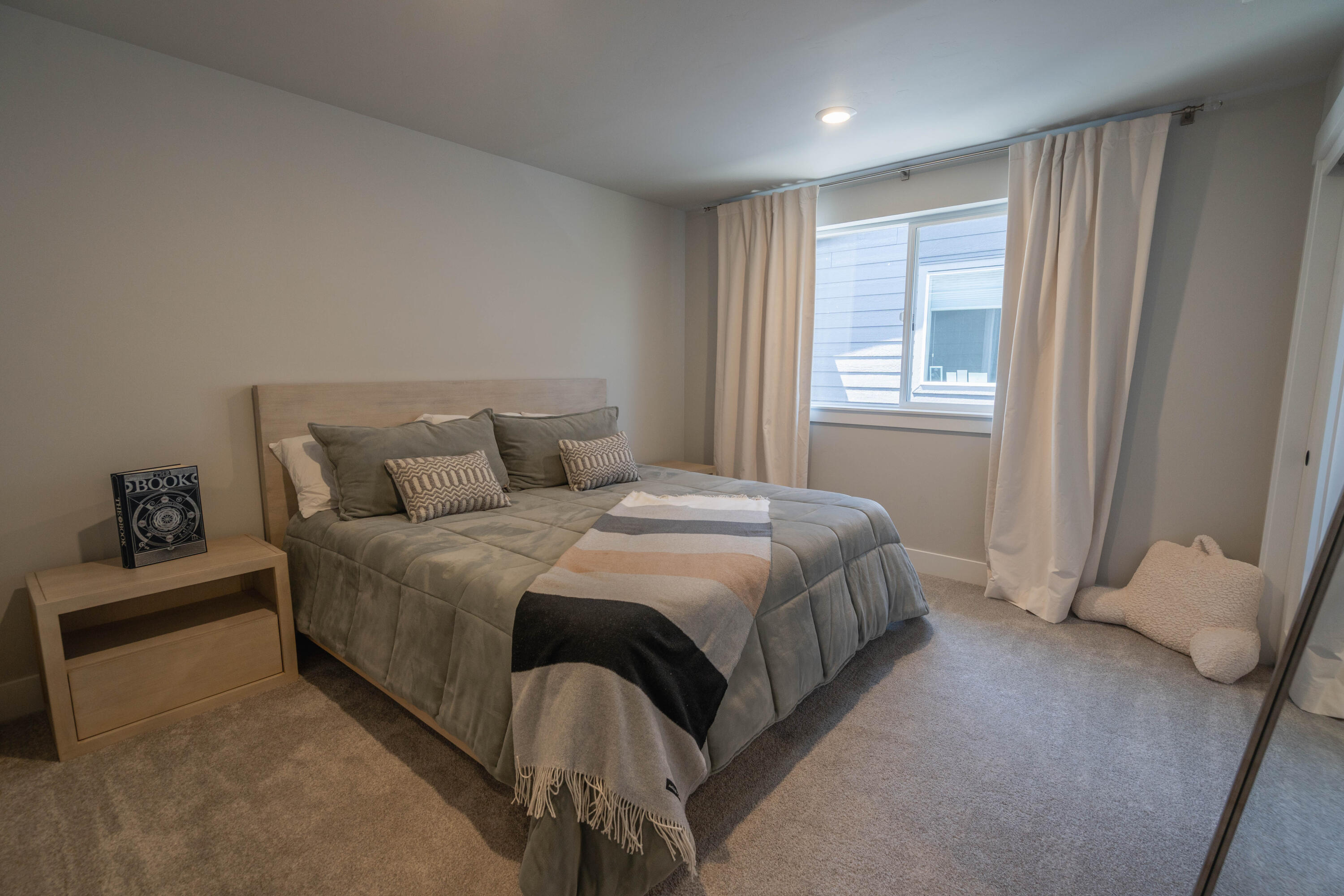 60937 SE Sydney Harbor Court