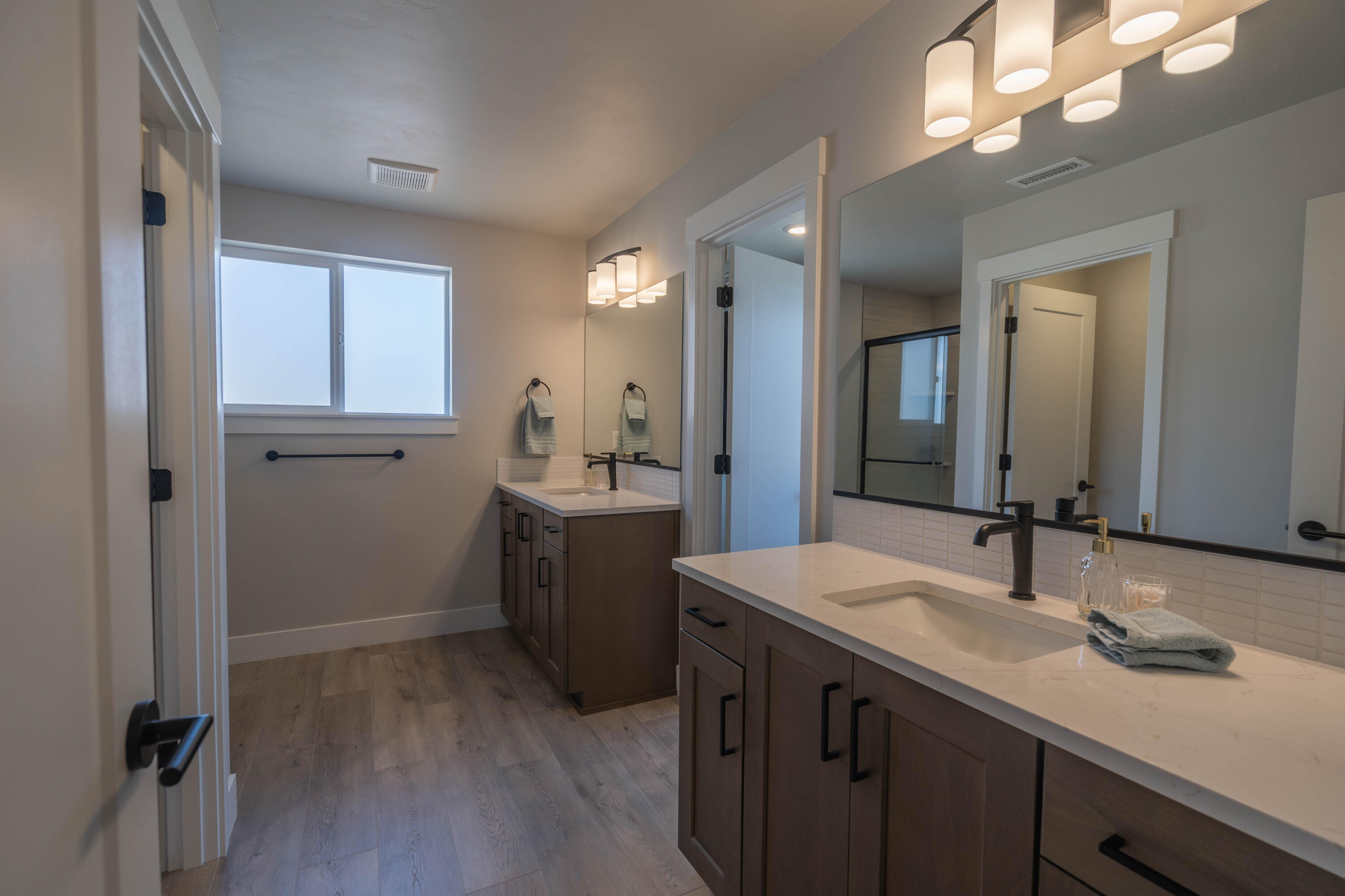 60937 SE Sydney Harbor Court